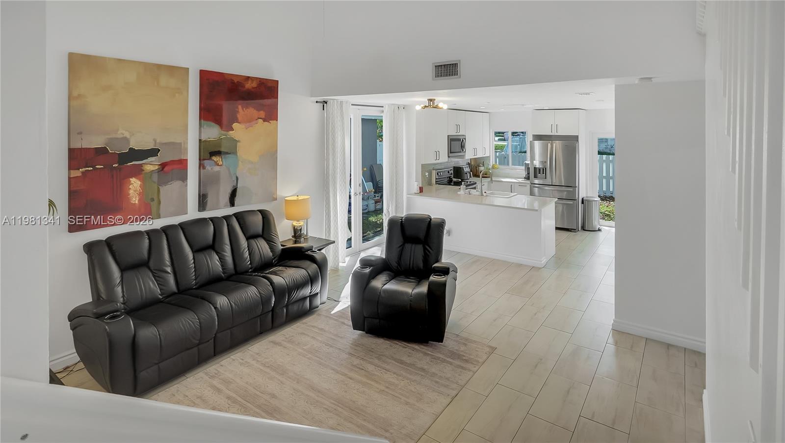 9913 NW 2nd St Plantation, FL 33324