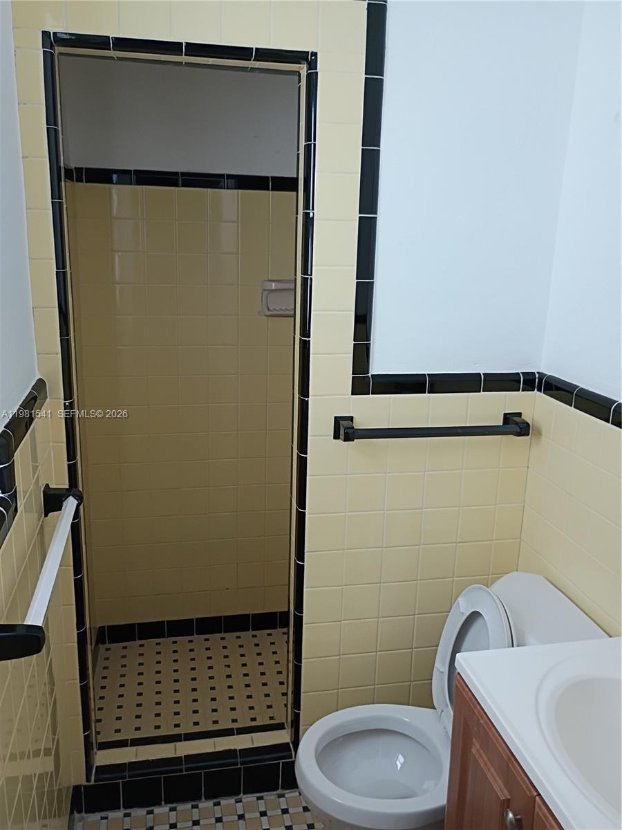 235 83rd St #4 Miami Beach, FL 33141