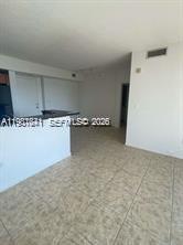 image The Venture at Aventura9