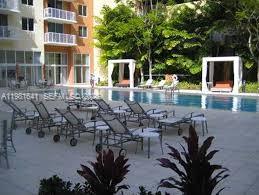 image The Venture at Aventura17