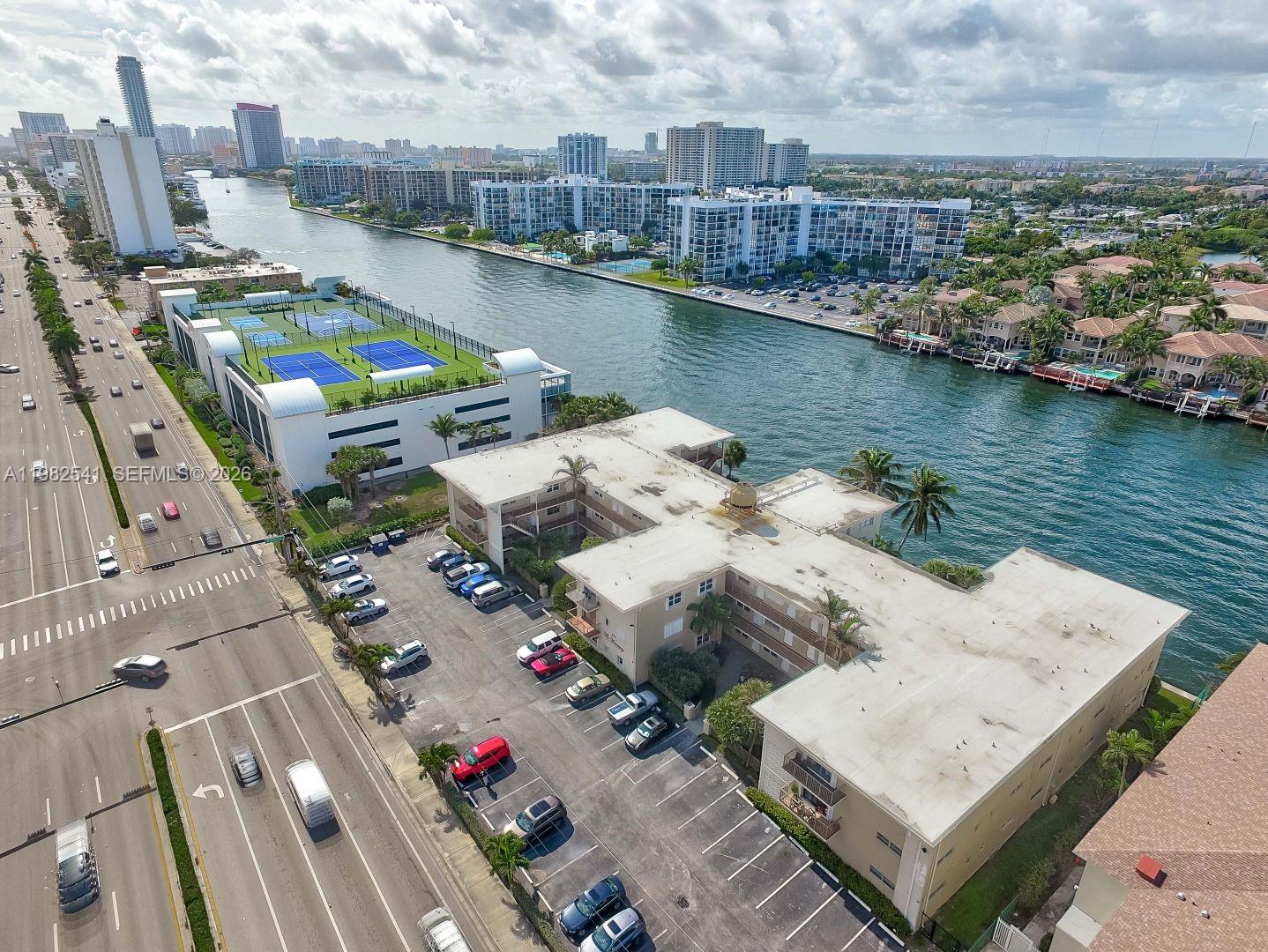 2600 S Ocean Dr #S314 Hollywood, FL 33019