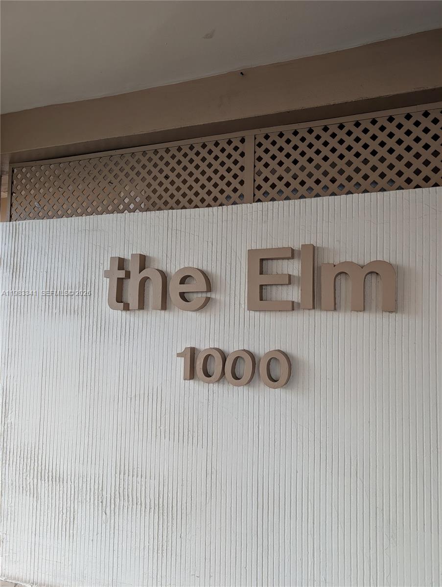 1000 E Saint Charles Pl #519 Pembroke Pines, FL 33026