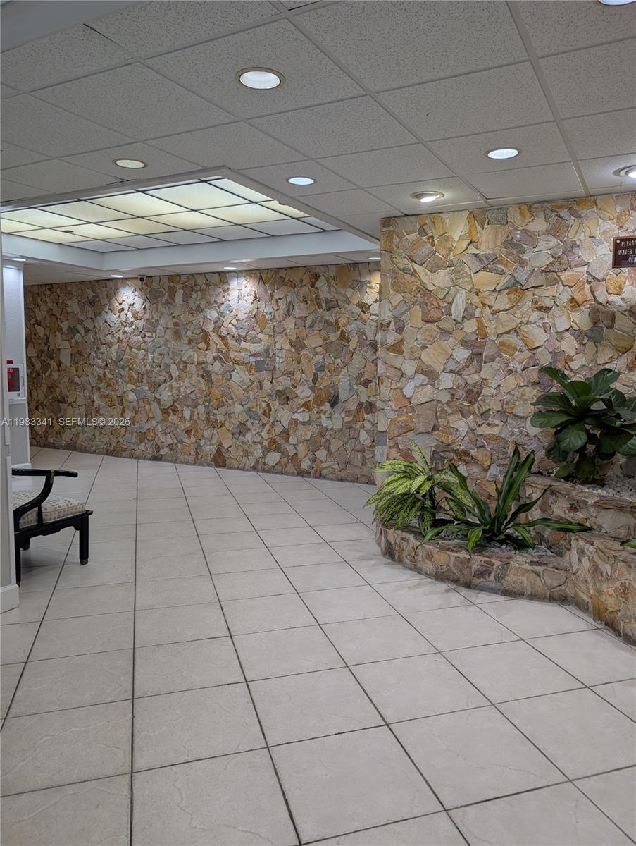 1000 E Saint Charles Pl #519 Pembroke Pines, FL 33026