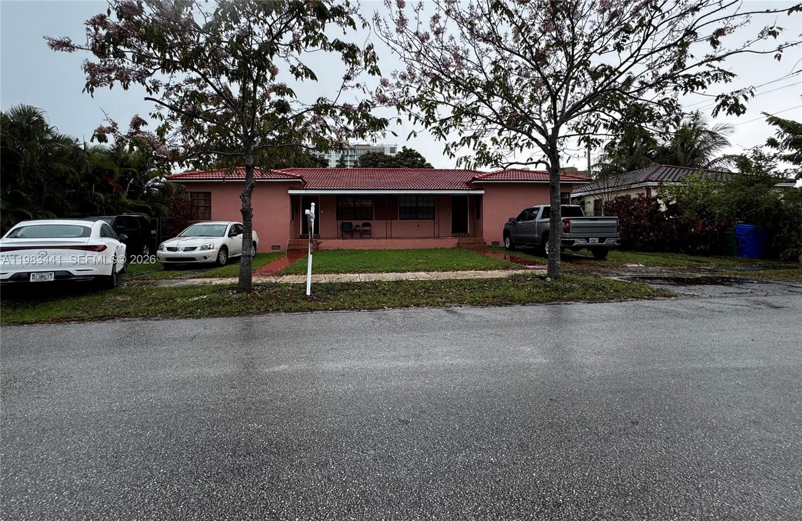 2660 SW 36th Ave Miami, FL 33133