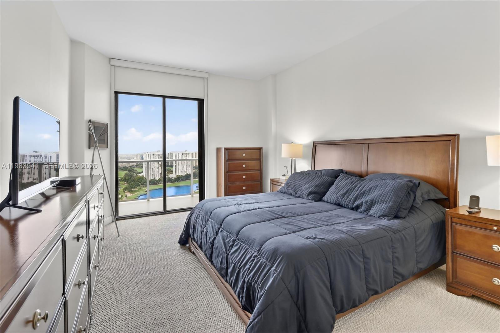 20281 E Country Clb Dr #TS 5 Aventura, FL 33180