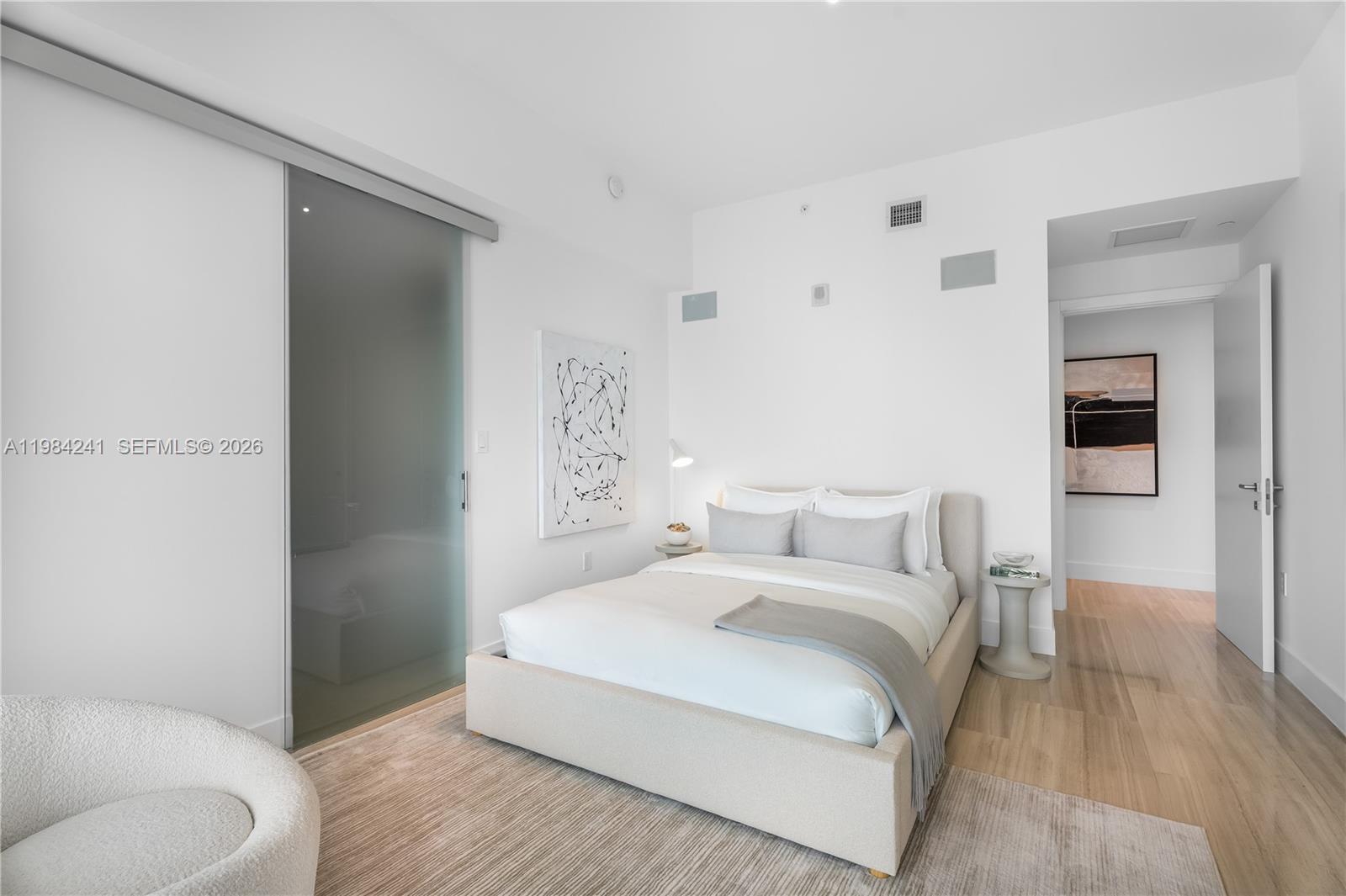 1451 Brickell Ave #2703 Miami, FL 33131