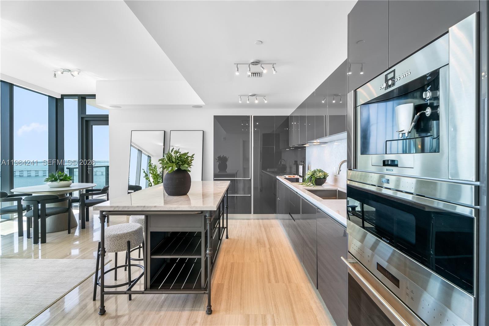 1451 Brickell Ave #2703 Miami, FL 33131