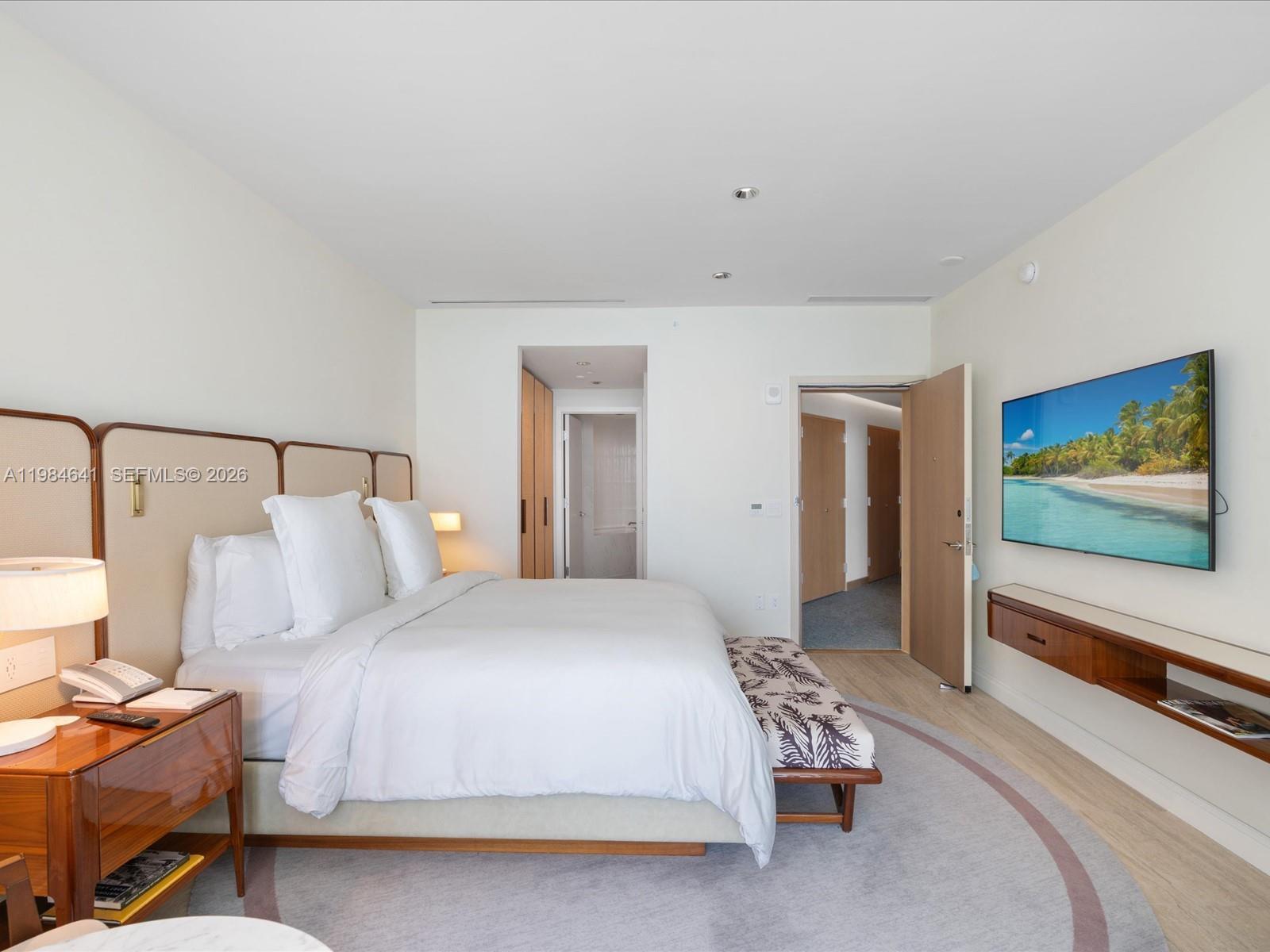 525 N Fort Lauderdale Bch Blvd #1705 Fort Lauderdale, FL 33304