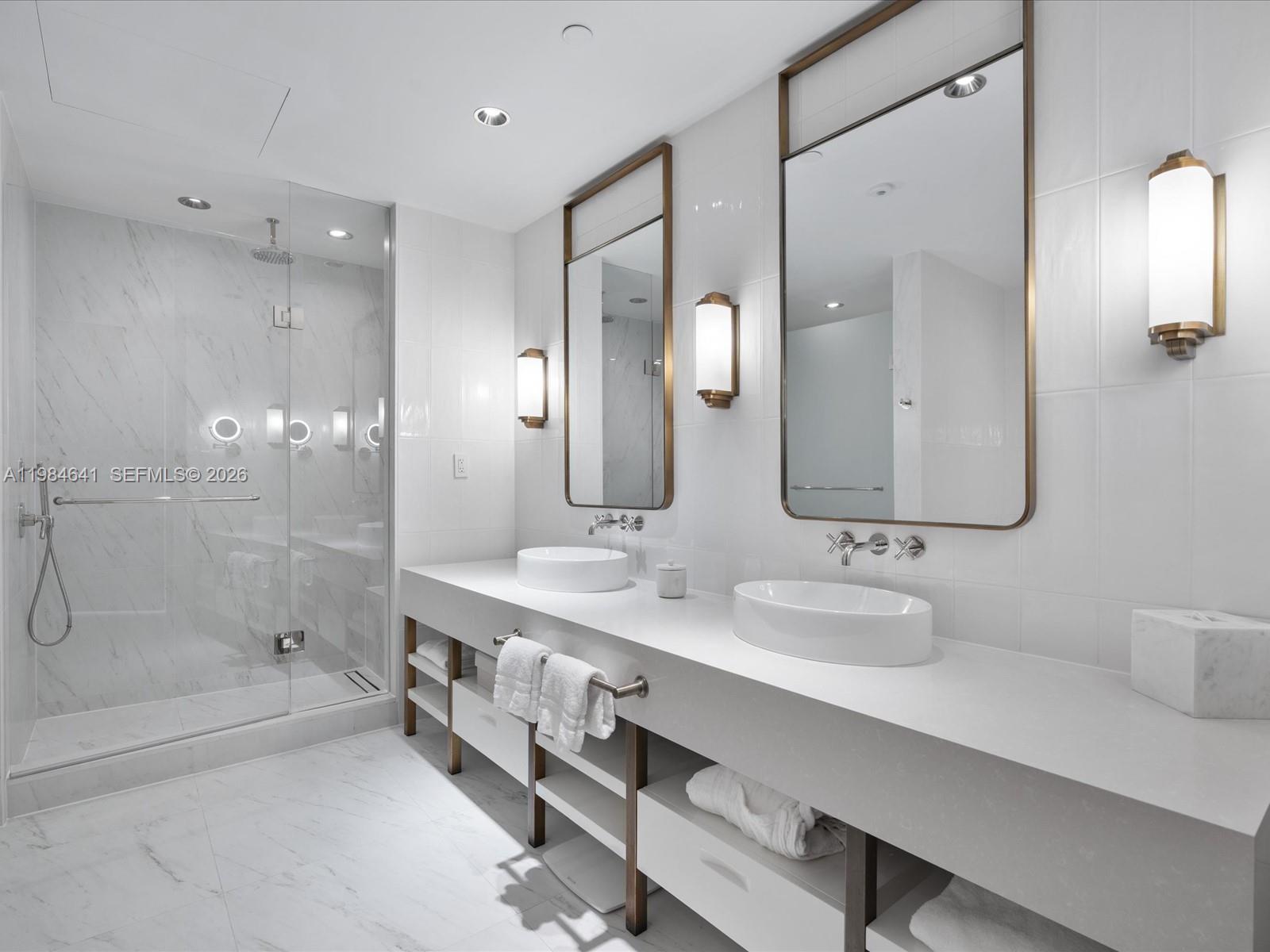 525 N Fort Lauderdale Bch Blvd #1705 Fort Lauderdale, FL 33304