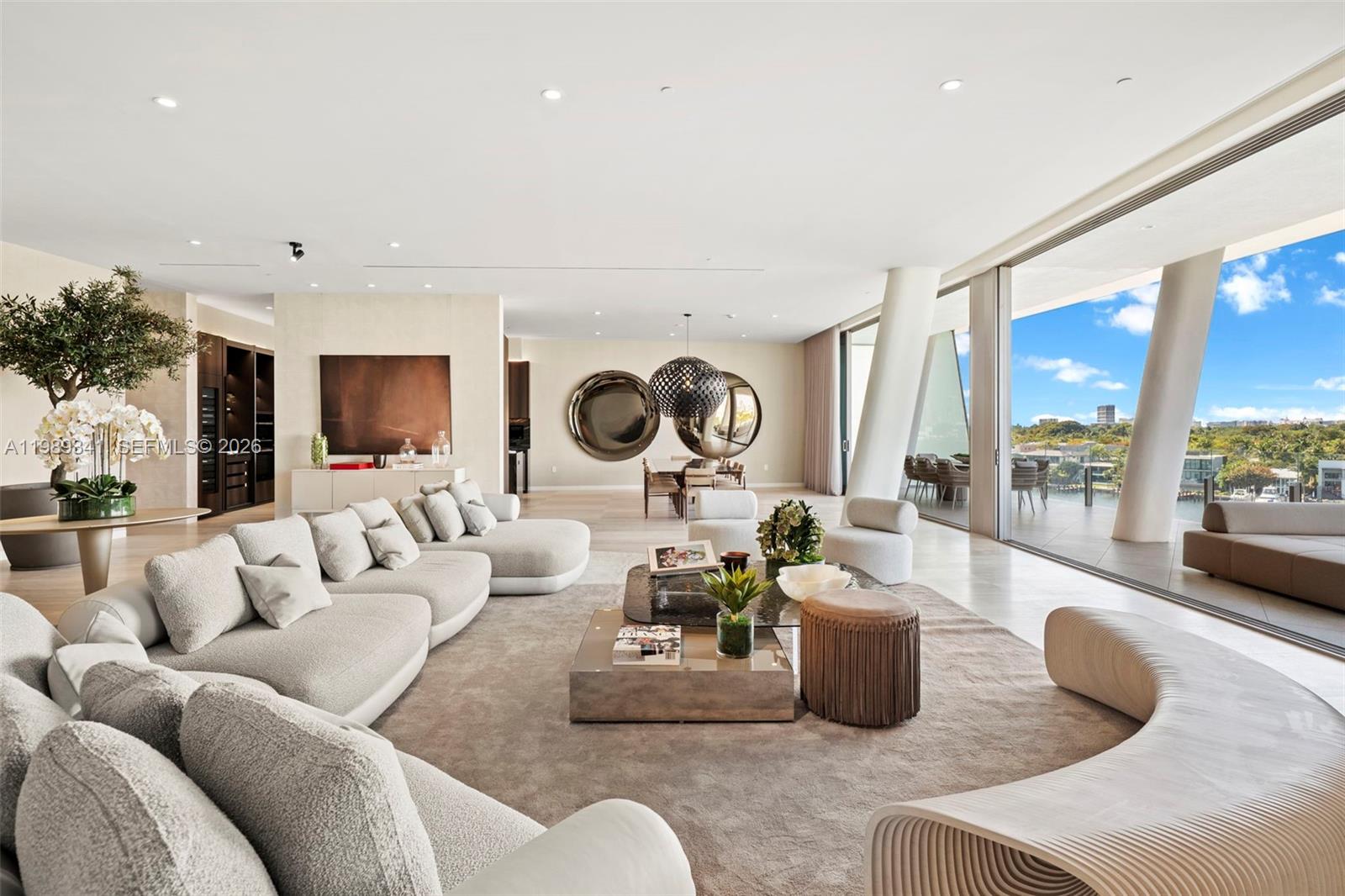 5 Grove Isle Dr #PHS01 Coconut Grove, FL 33131