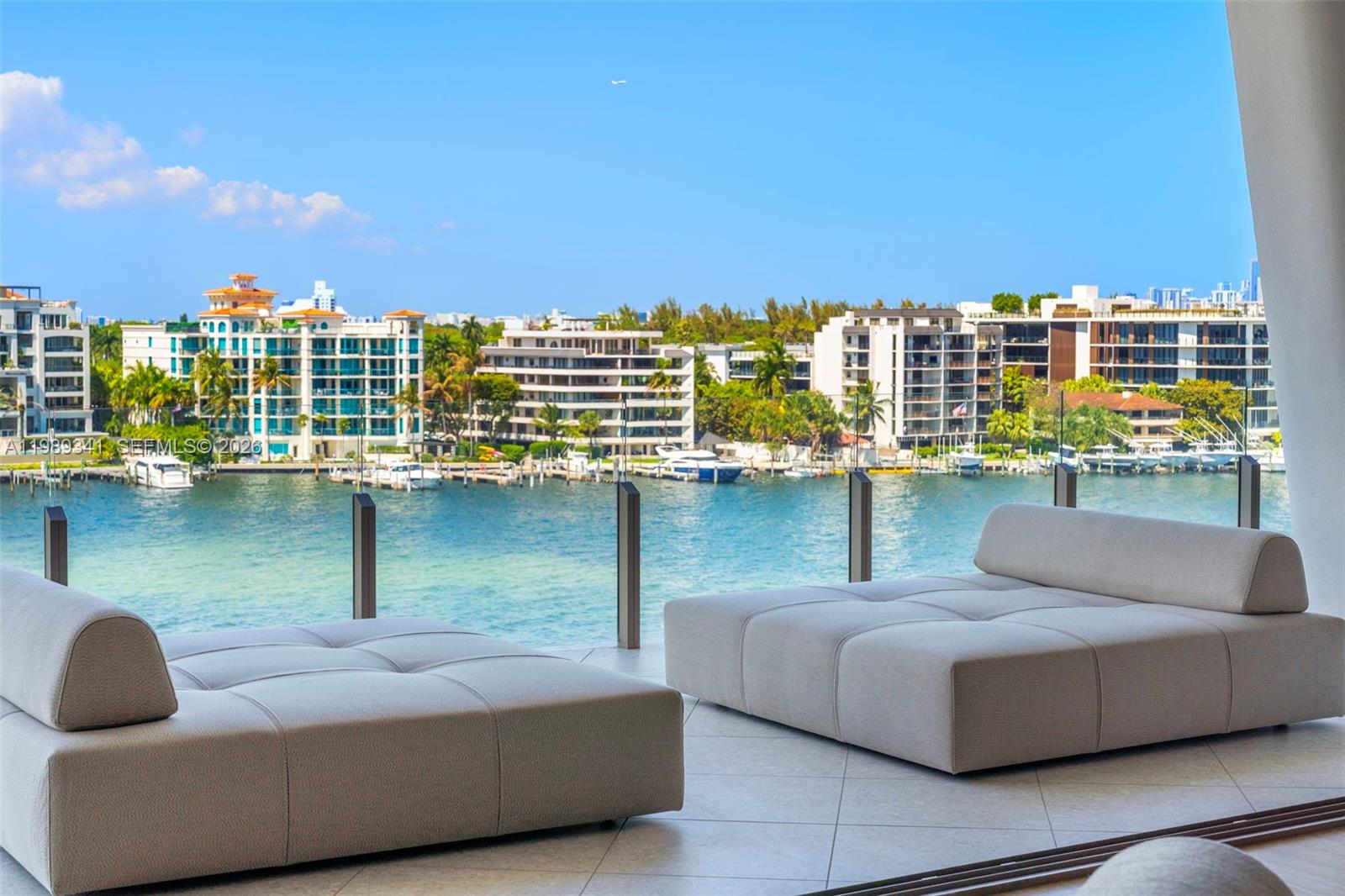 5 Grove Isle Dr #PHS01 Coconut Grove, FL 33131