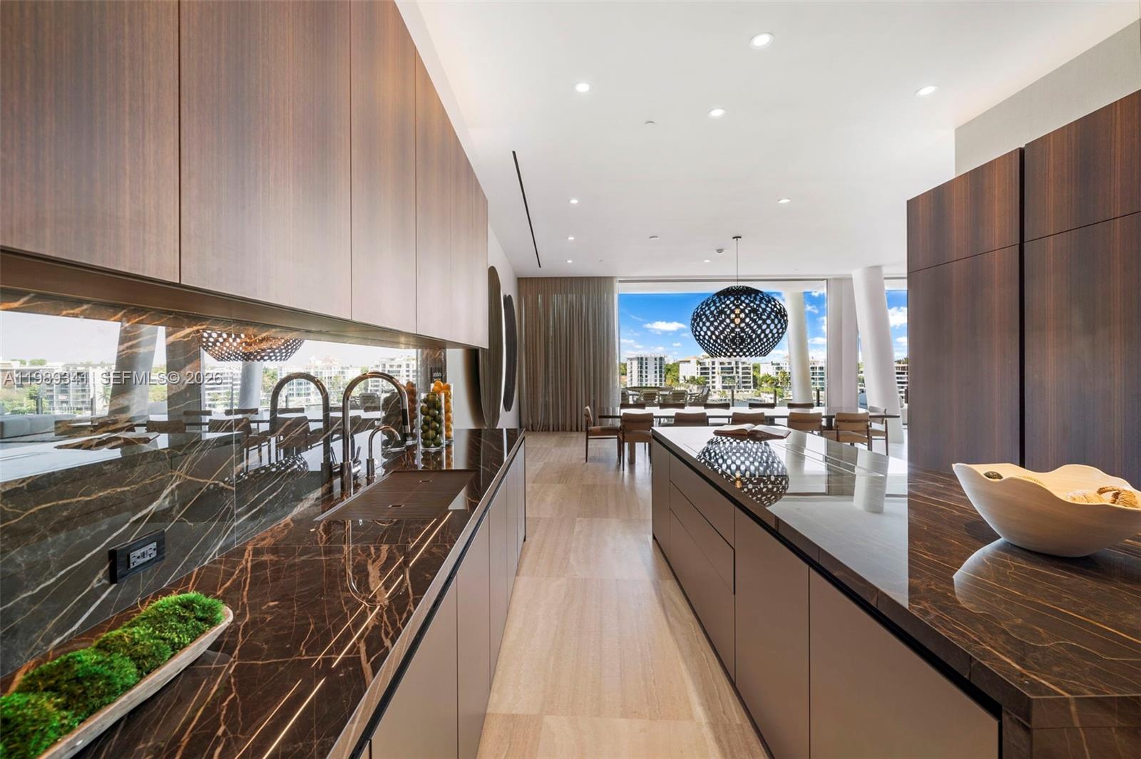 5 Grove Isle Dr #PHS01 Coconut Grove, FL 33131