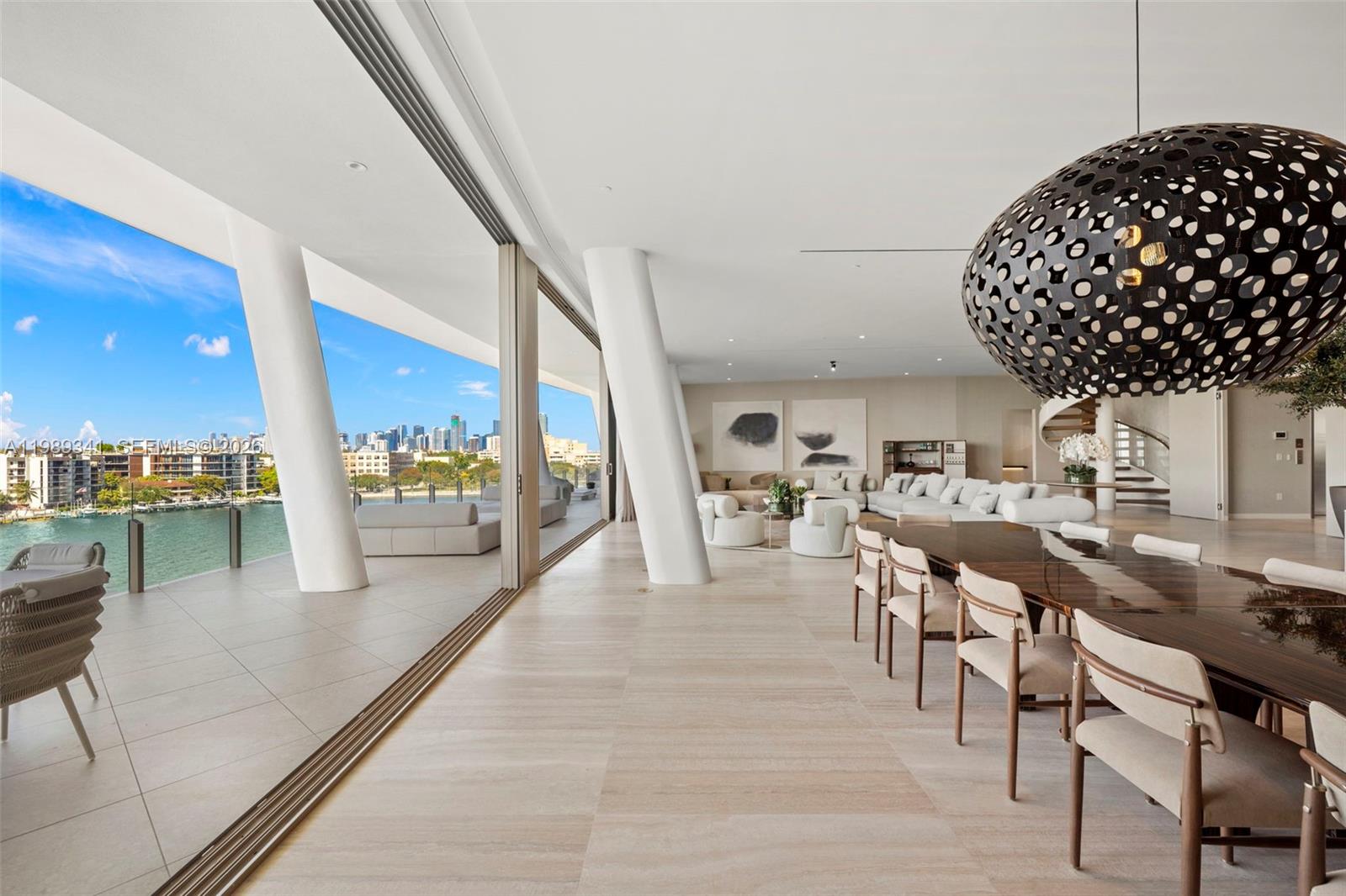 5 Grove Isle Dr #PHS01 Coconut Grove, FL 33131