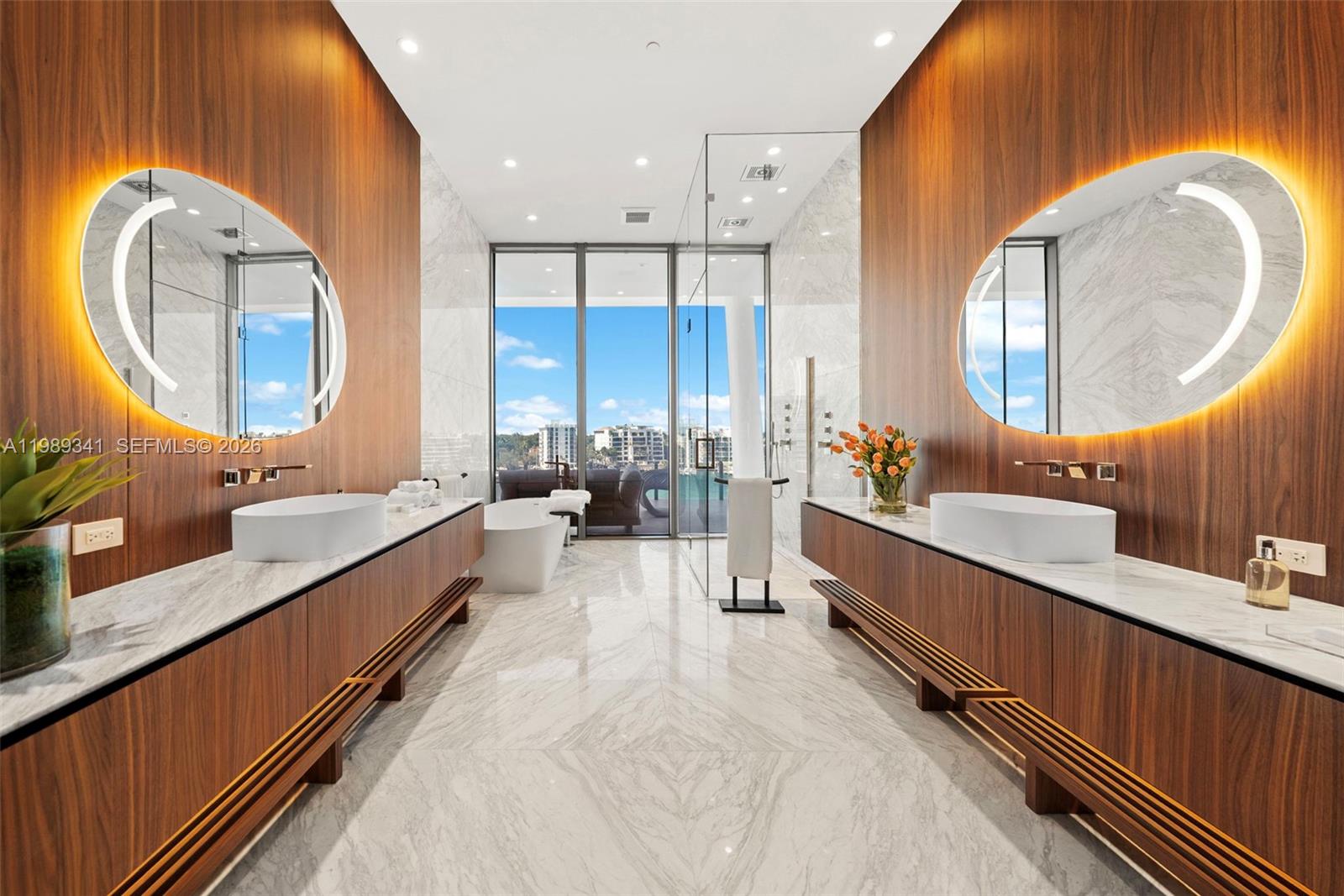 5 Grove Isle Dr #PHS01 Coconut Grove, FL 33131