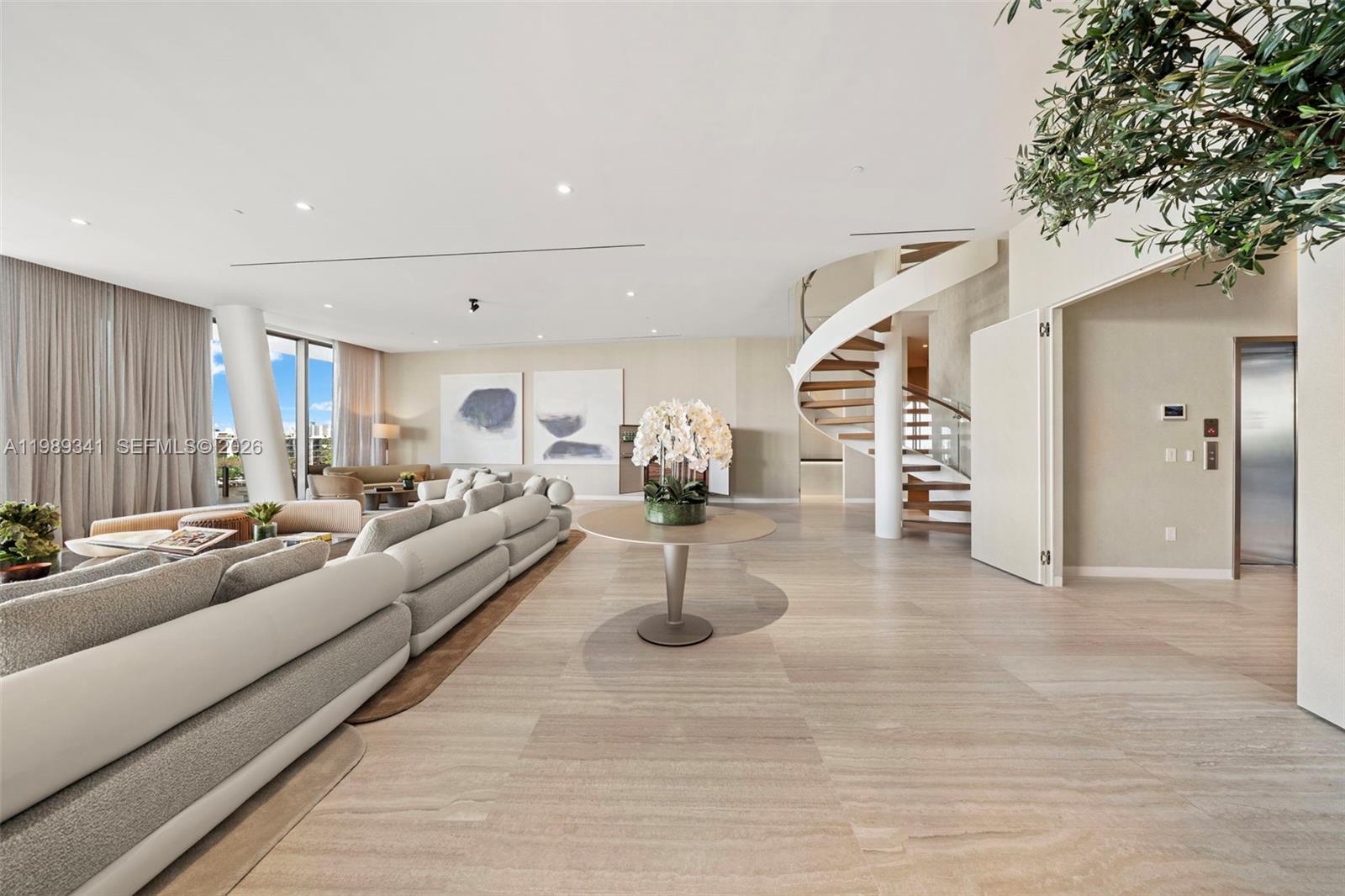 5 Grove Isle Dr #PHS01 Coconut Grove, FL 33131