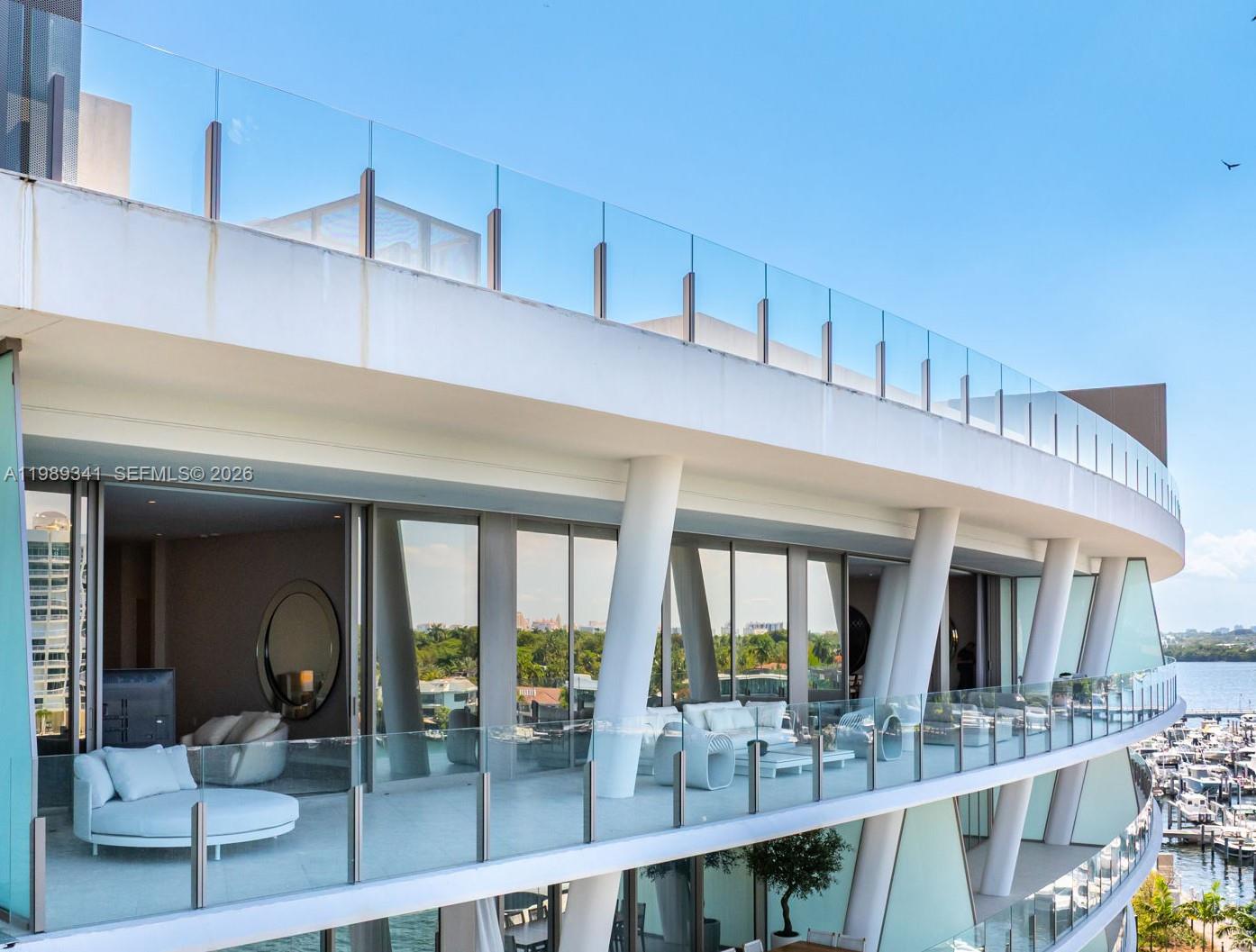 5 Grove Isle Dr #PHS01 Coconut Grove, FL 33131