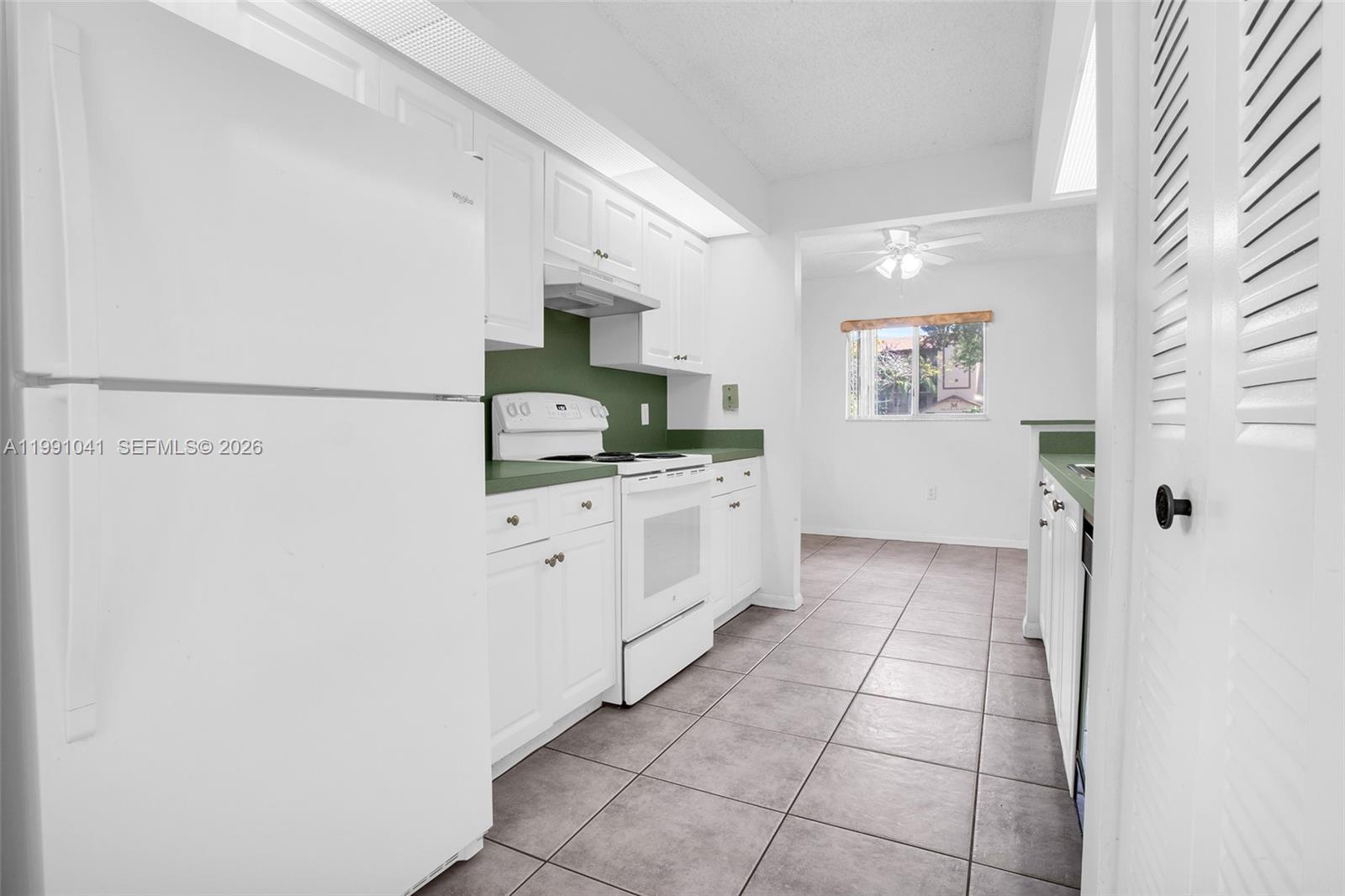 900 SW 142nd Ave #115L Pembroke Pines, FL 33027