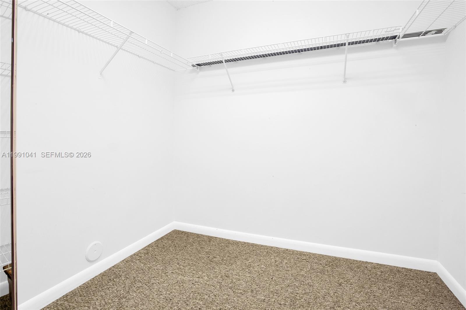 900 SW 142nd Ave #115L Pembroke Pines, FL 33027