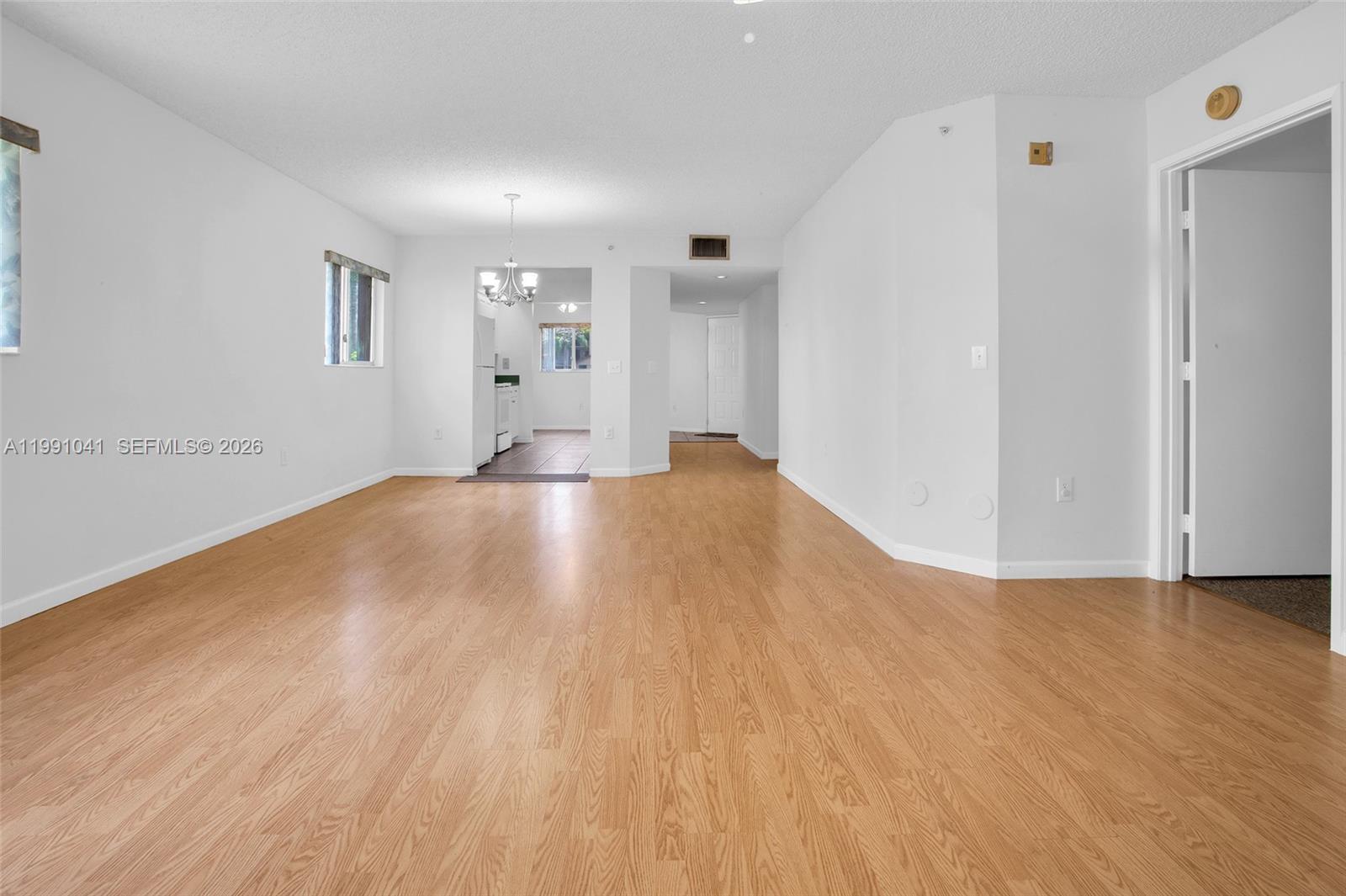 900 SW 142nd Ave #115L Pembroke Pines, FL 33027