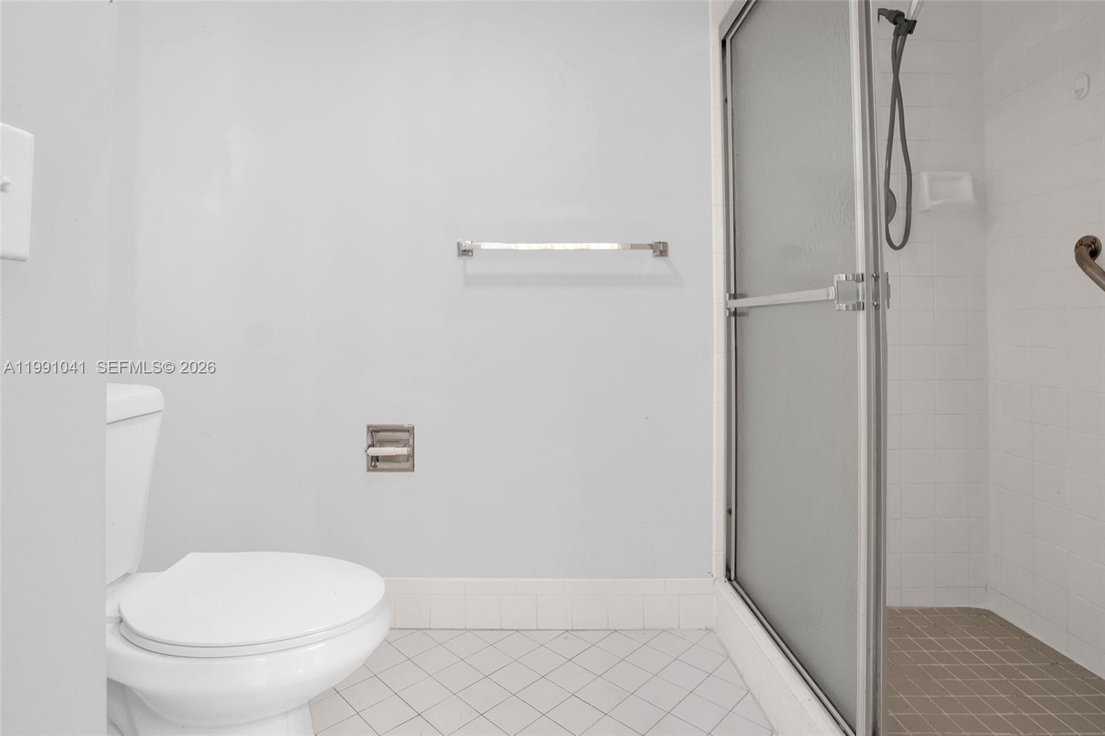 900 SW 142nd Ave #115L Pembroke Pines, FL 33027