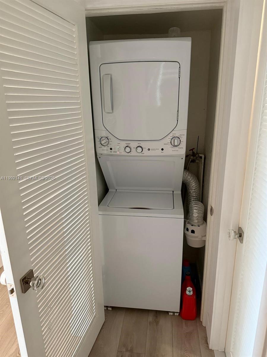 5005 Collins Ave #1525 Miami Beach, FL 33140