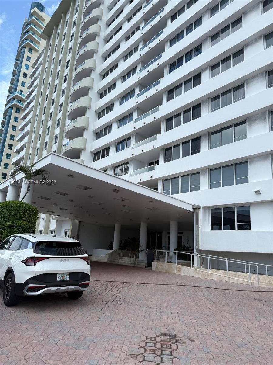 5005 Collins Ave #1525 Miami Beach, FL 33140