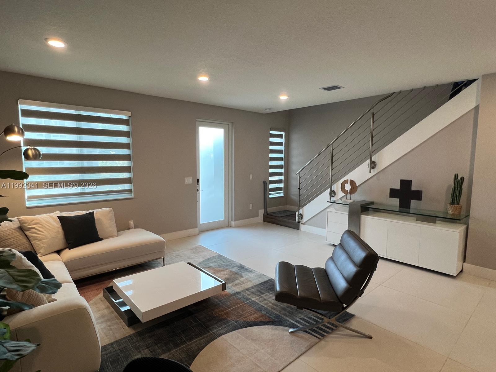 10355 NW 66th St #10355 Doral, FL 33178