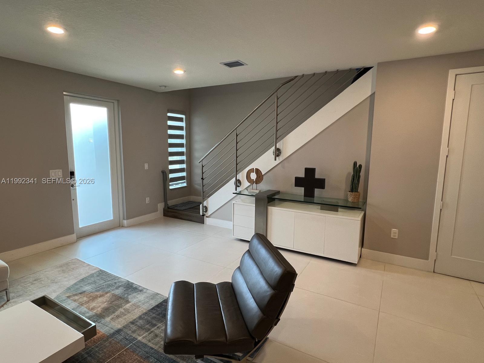 10355 NW 66th St #10355 Doral, FL 33178