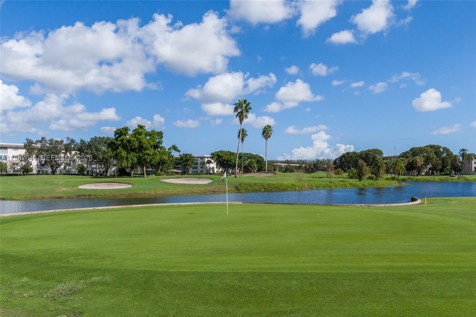 2304 Lucaya Ln #G1 Coconut Creek, FL 33066