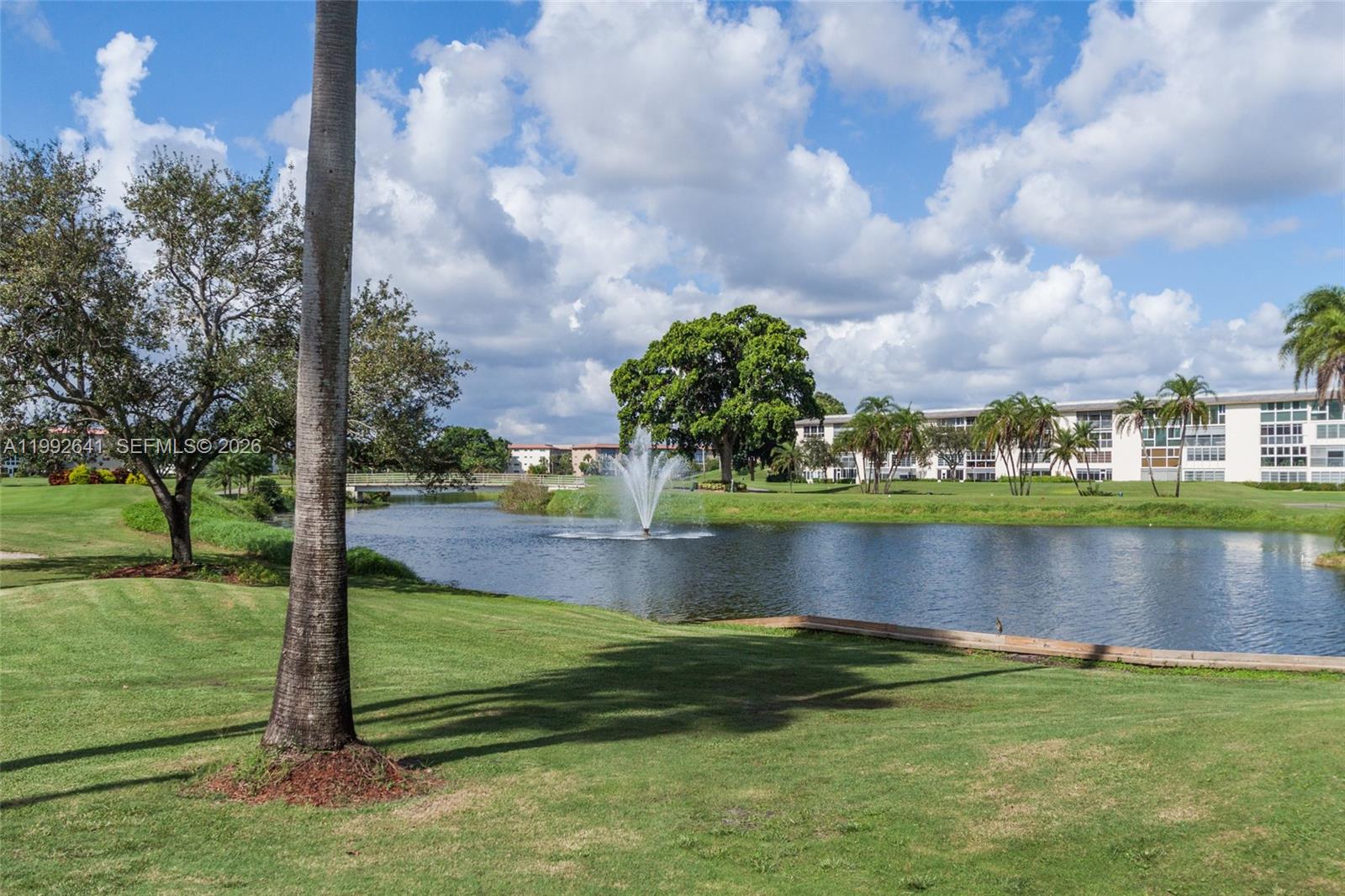 2304 Lucaya Ln #G1 Coconut Creek, FL 33066