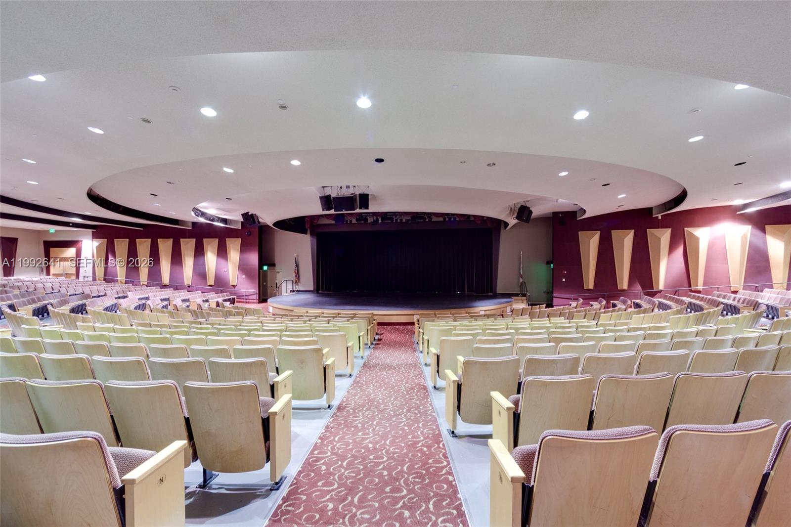 2304 Lucaya Ln #G1 Coconut Creek, FL 33066