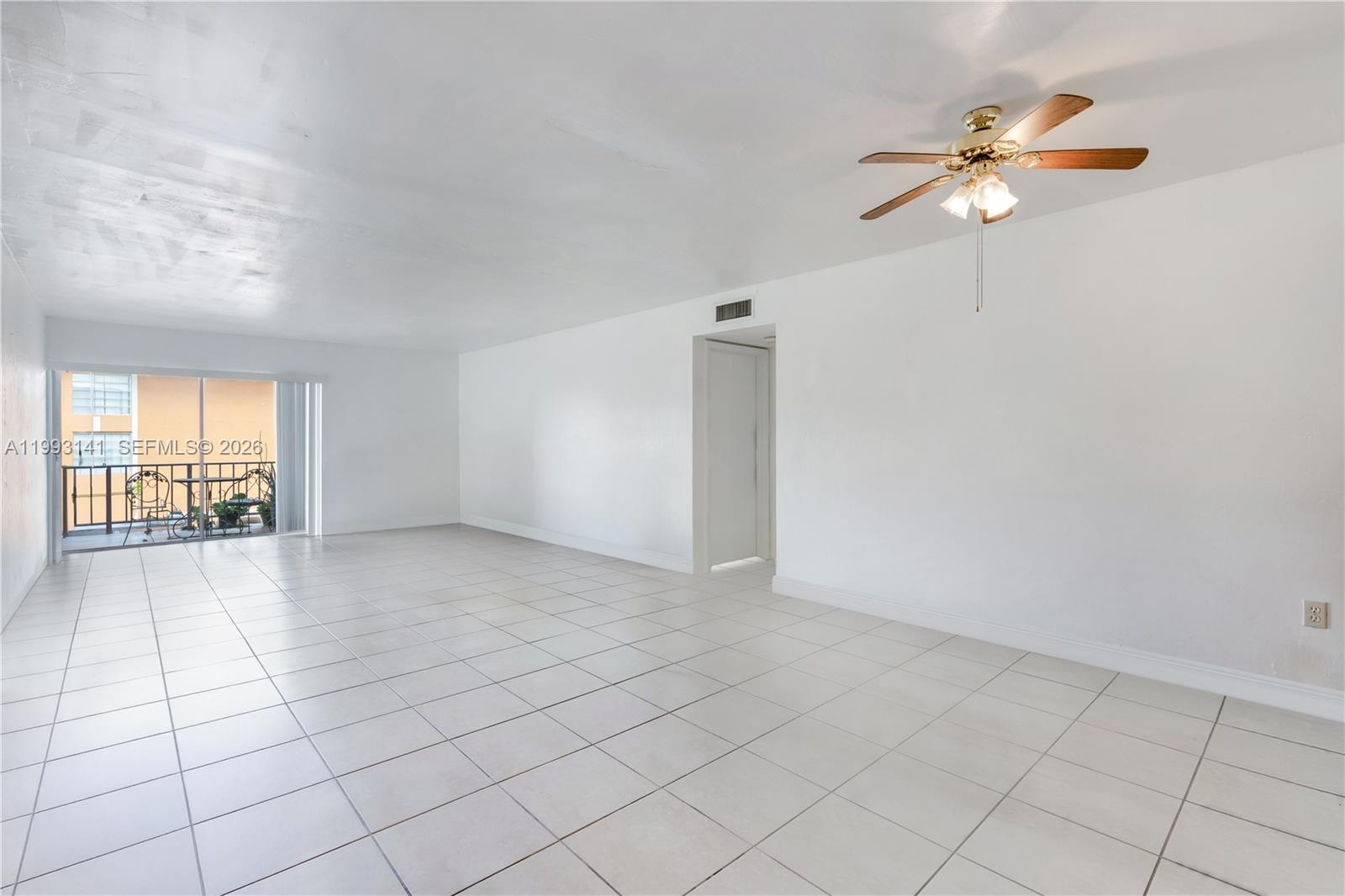 9423 SW 76th St #W21 Miami, FL 33173