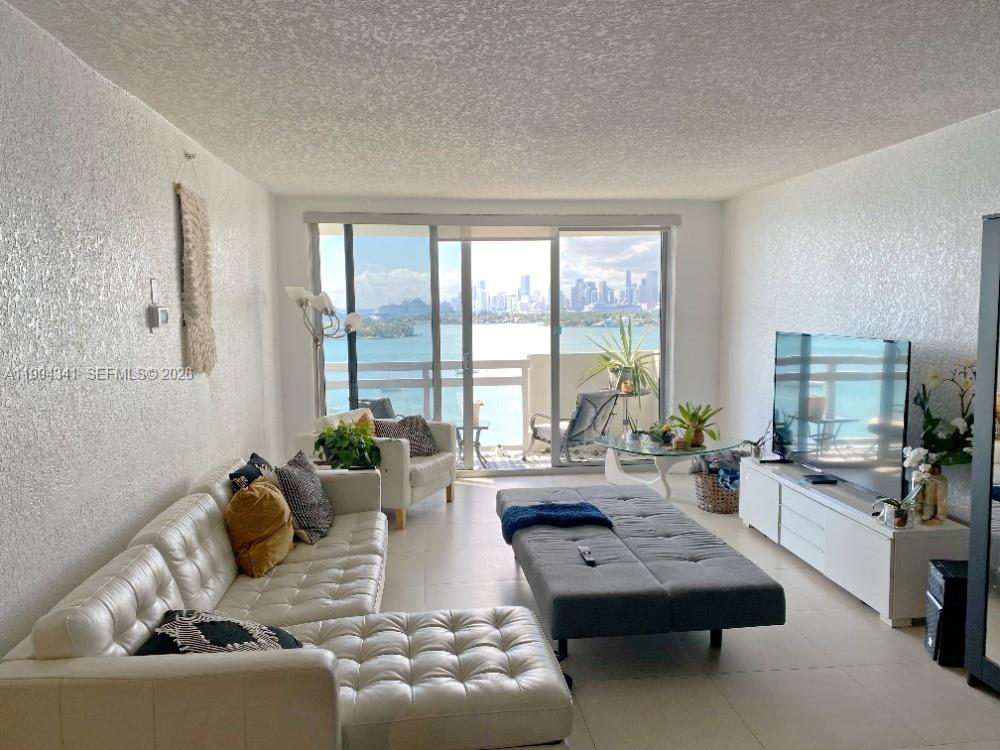 image Flamingo South Beach3