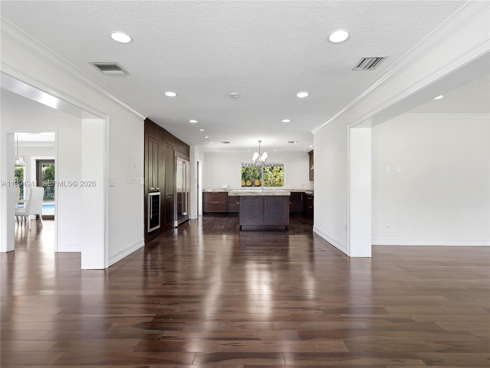 8500 SW 70th St Miami, FL 33143