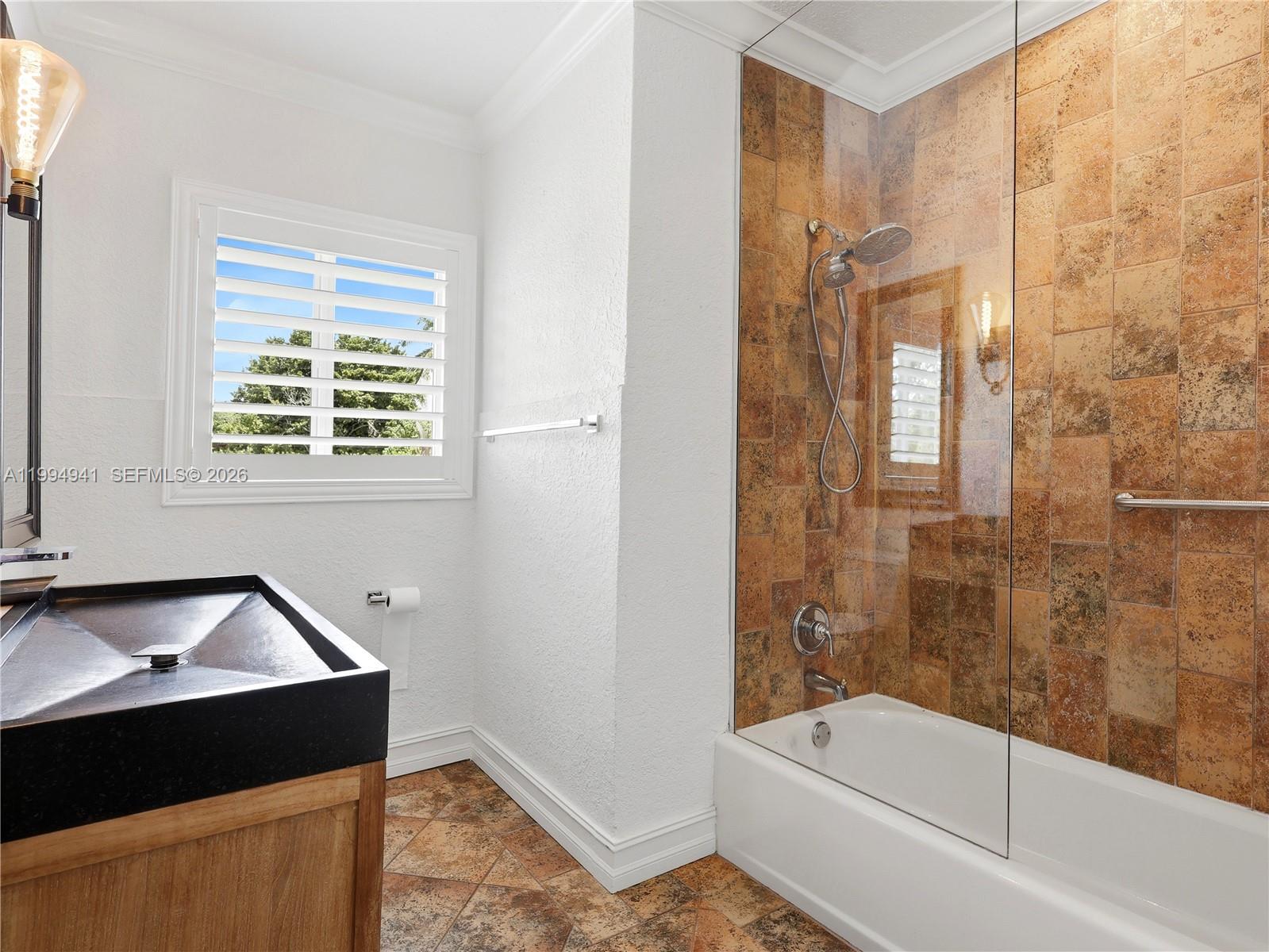 8500 SW 70th St Miami, FL 33143