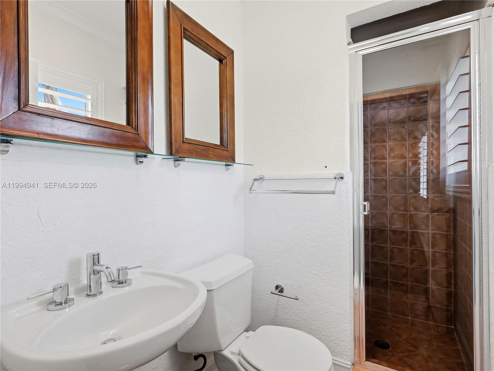 8500 SW 70th St Miami, FL 33143