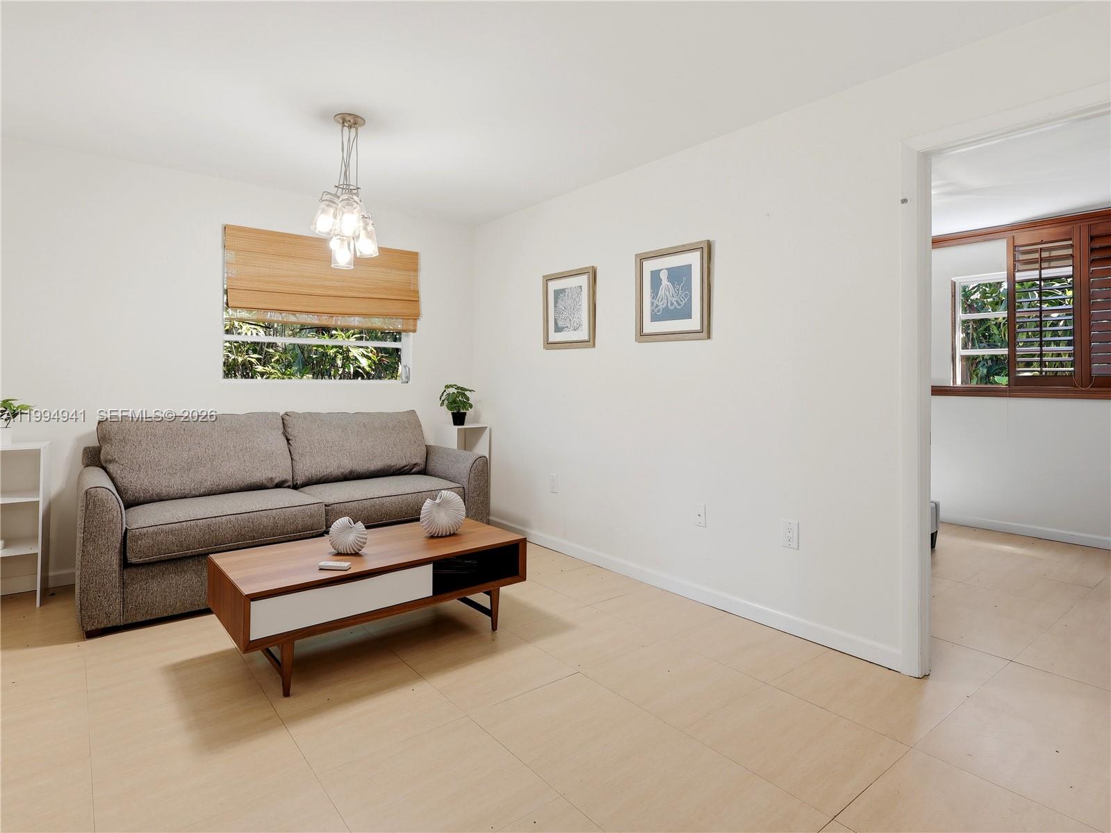 8500 SW 70th St Miami, FL 33143