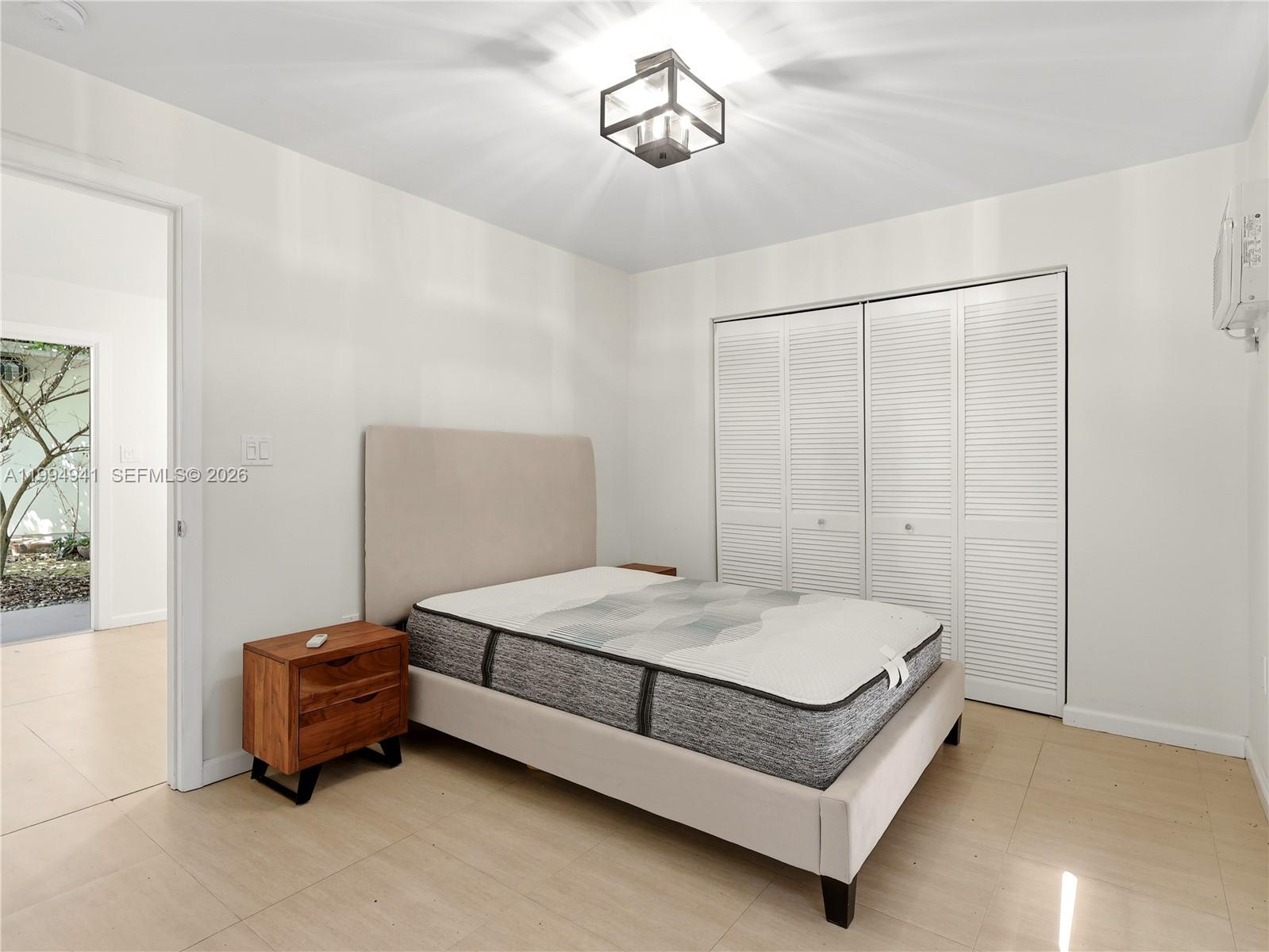 8500 SW 70th St Miami, FL 33143