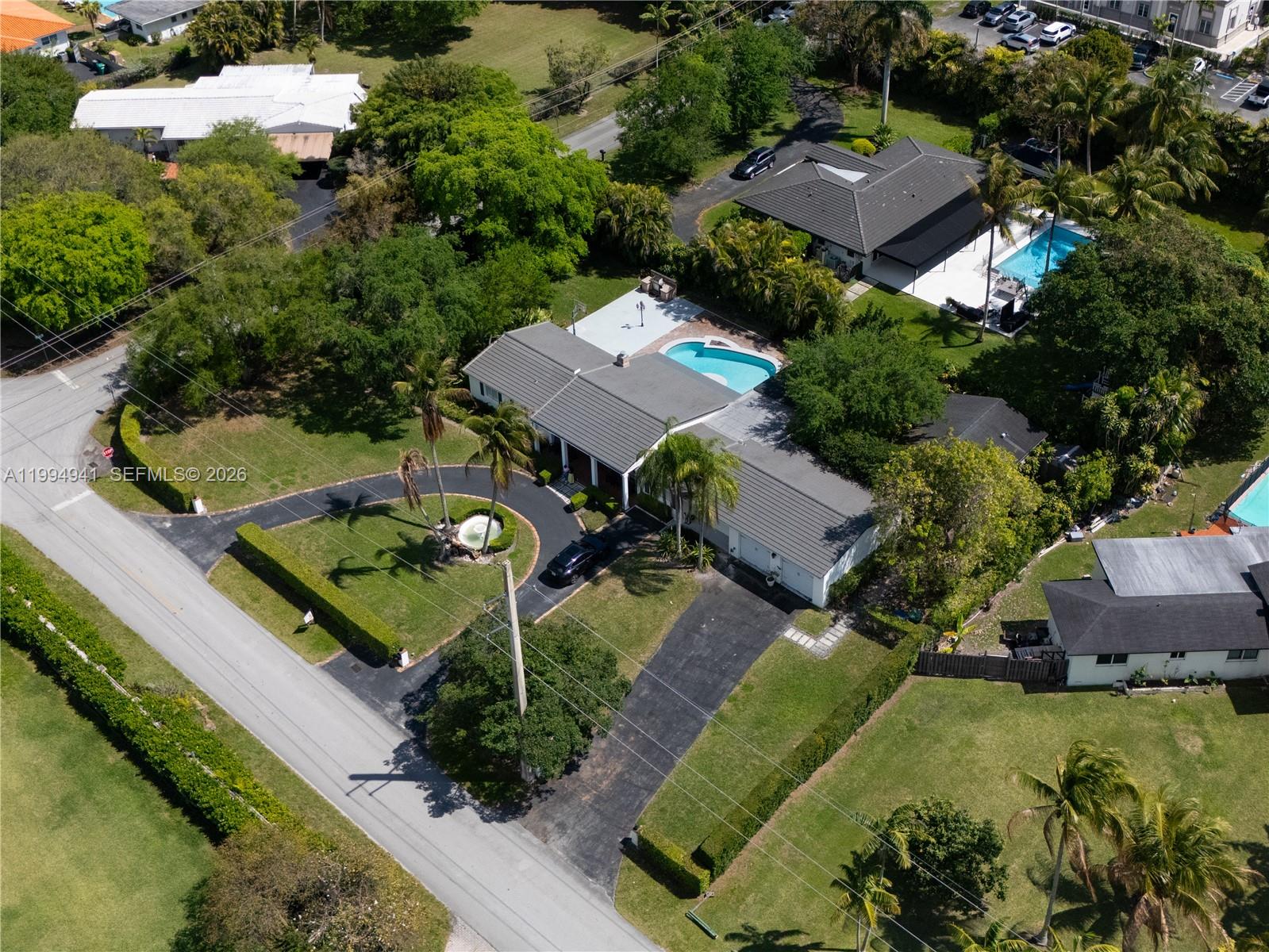 8500 SW 70th St Miami, FL 33143