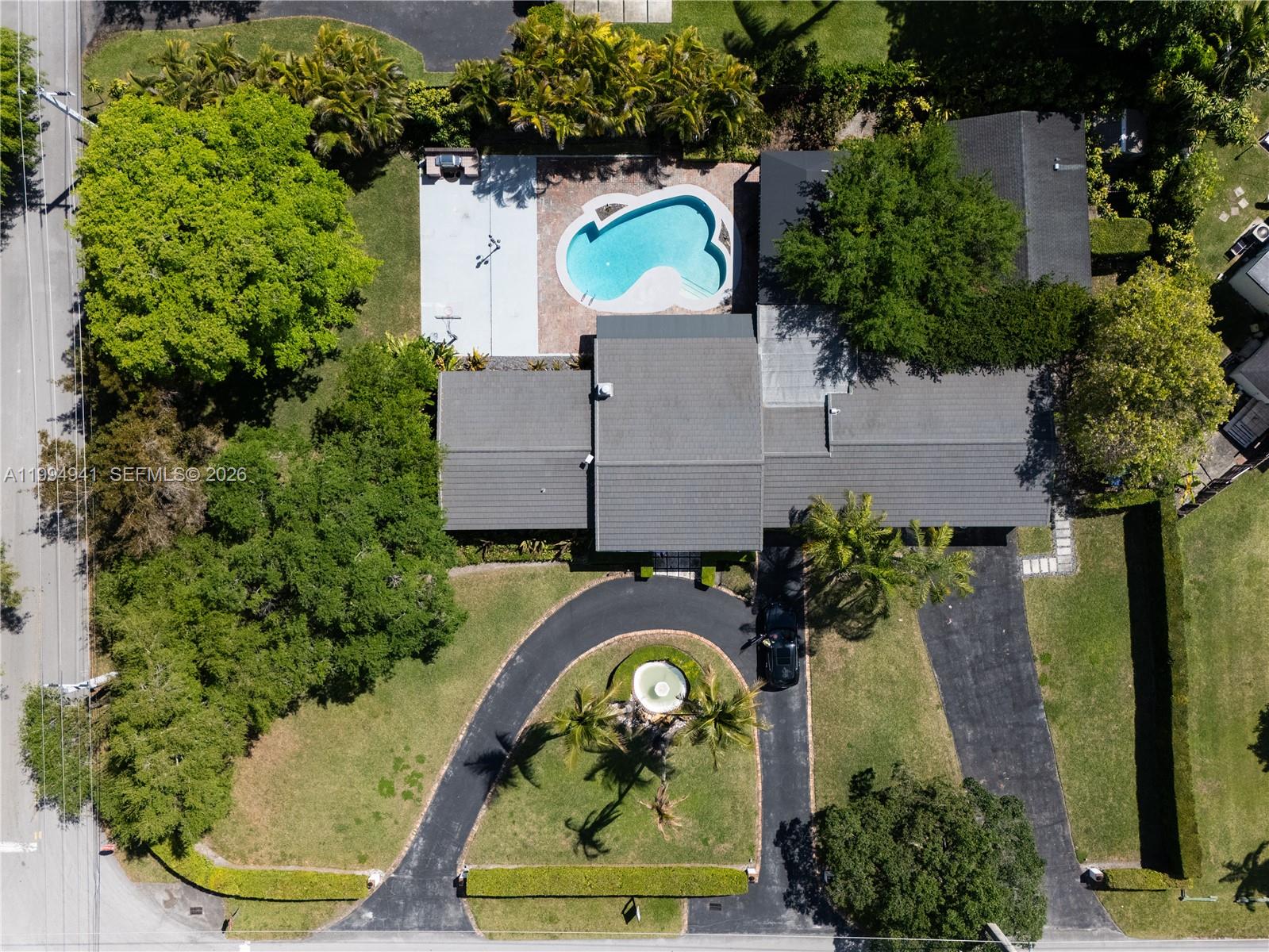 8500 SW 70th St Miami, FL 33143