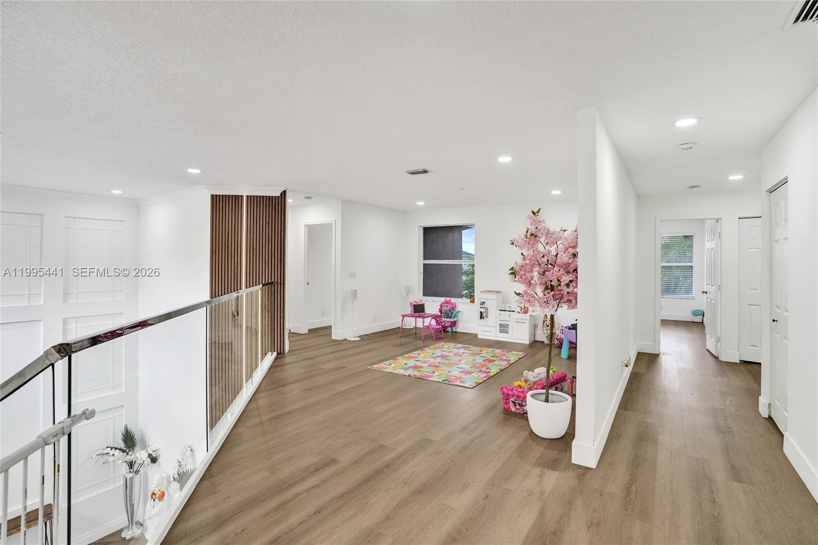 16180 SW 14th St Pembroke Pines, FL 33027