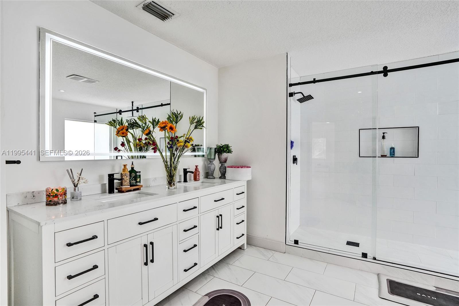 16180 SW 14th St Pembroke Pines, FL 33027