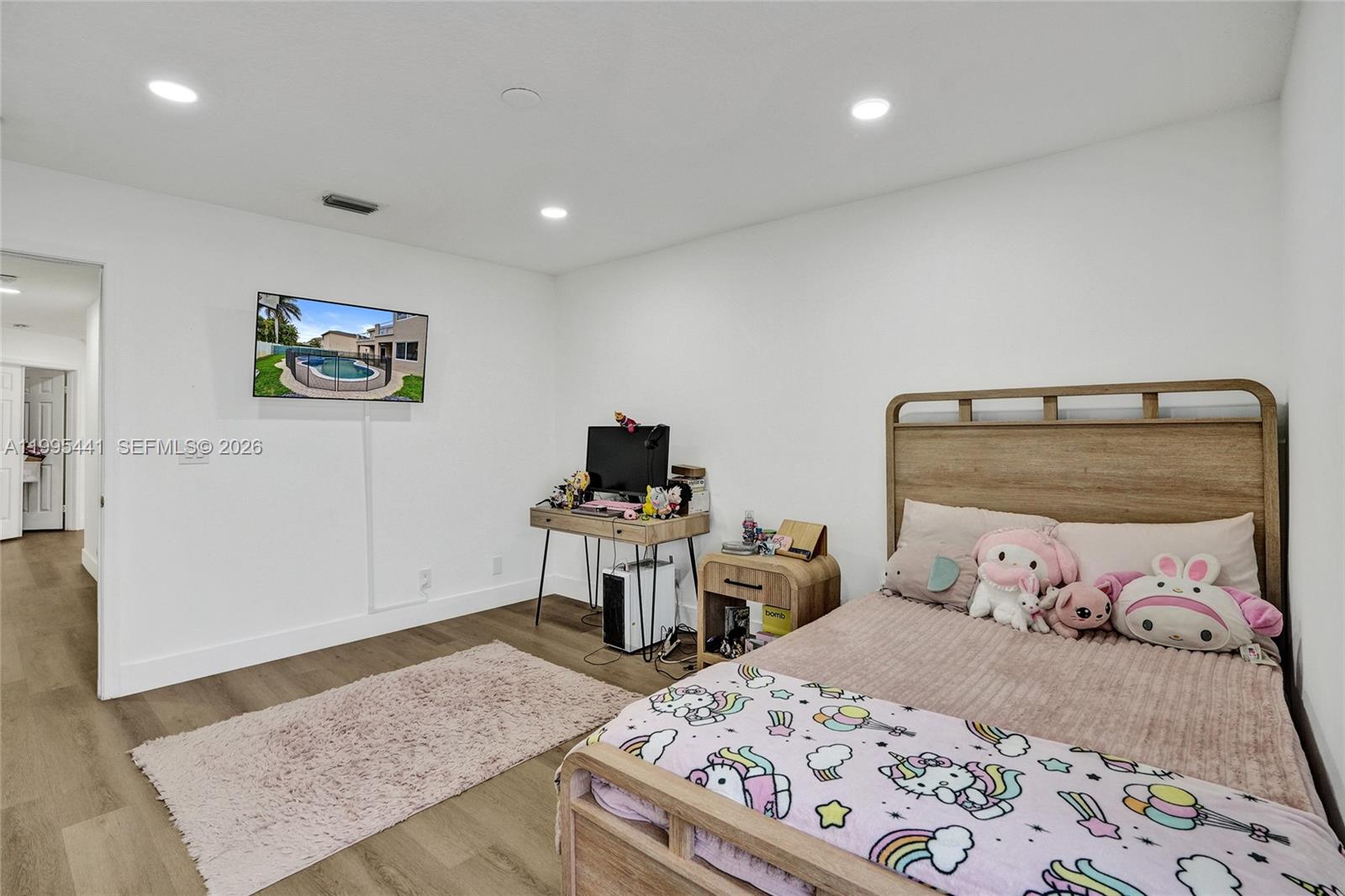 16180 SW 14th St Pembroke Pines, FL 33027