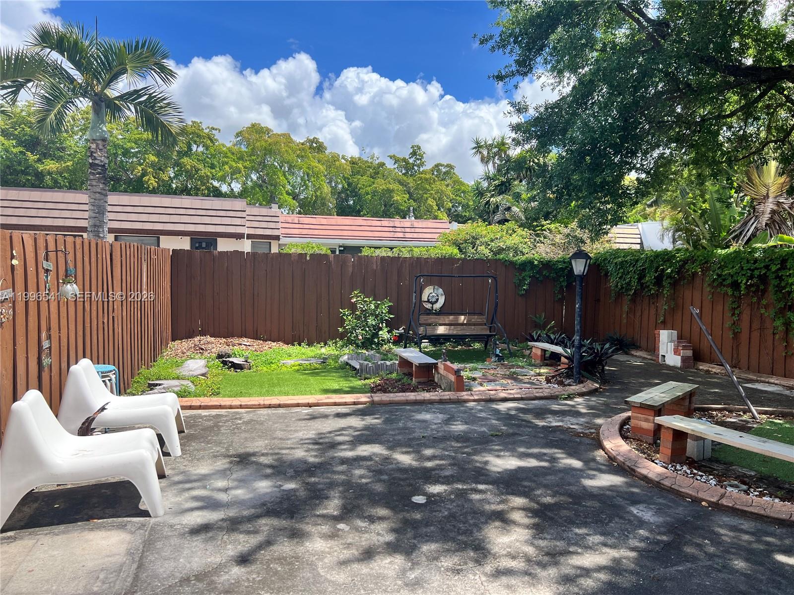 7411 Twin Sabal Dr #7411 Miami Lakes, FL 33014