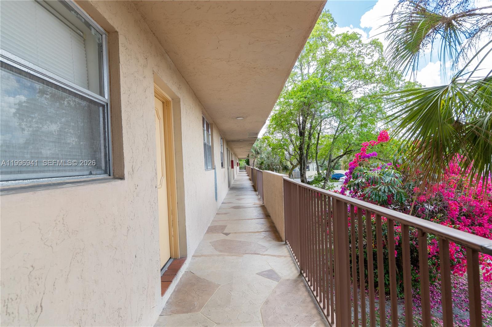 3900 NW 76th Ave #212 Sunrise, FL 33351