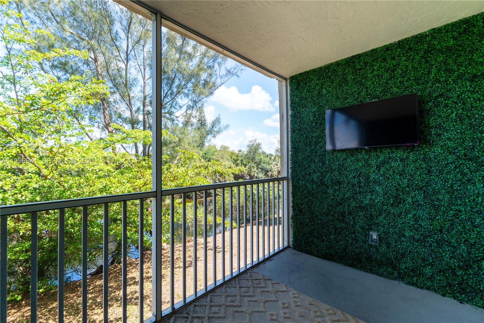 3900 NW 76th Ave #212 Sunrise, FL 33351