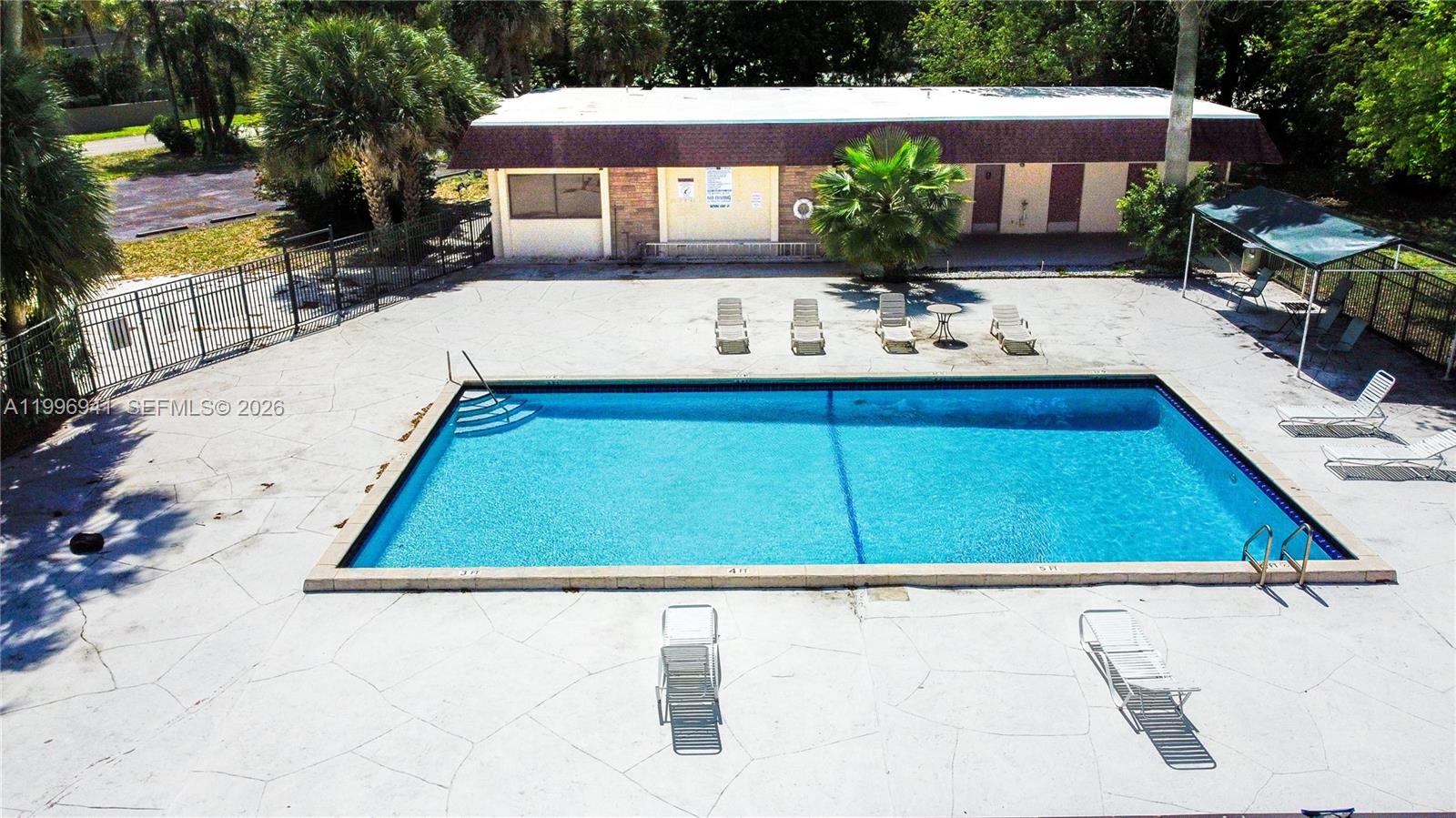 3900 NW 76th Ave #212 Sunrise, FL 33351