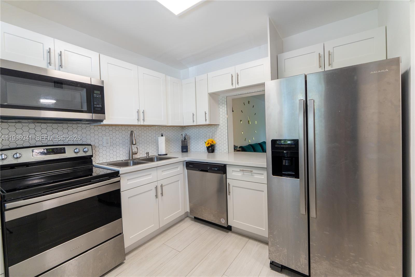 3900 NW 76th Ave #212 Sunrise, FL 33351