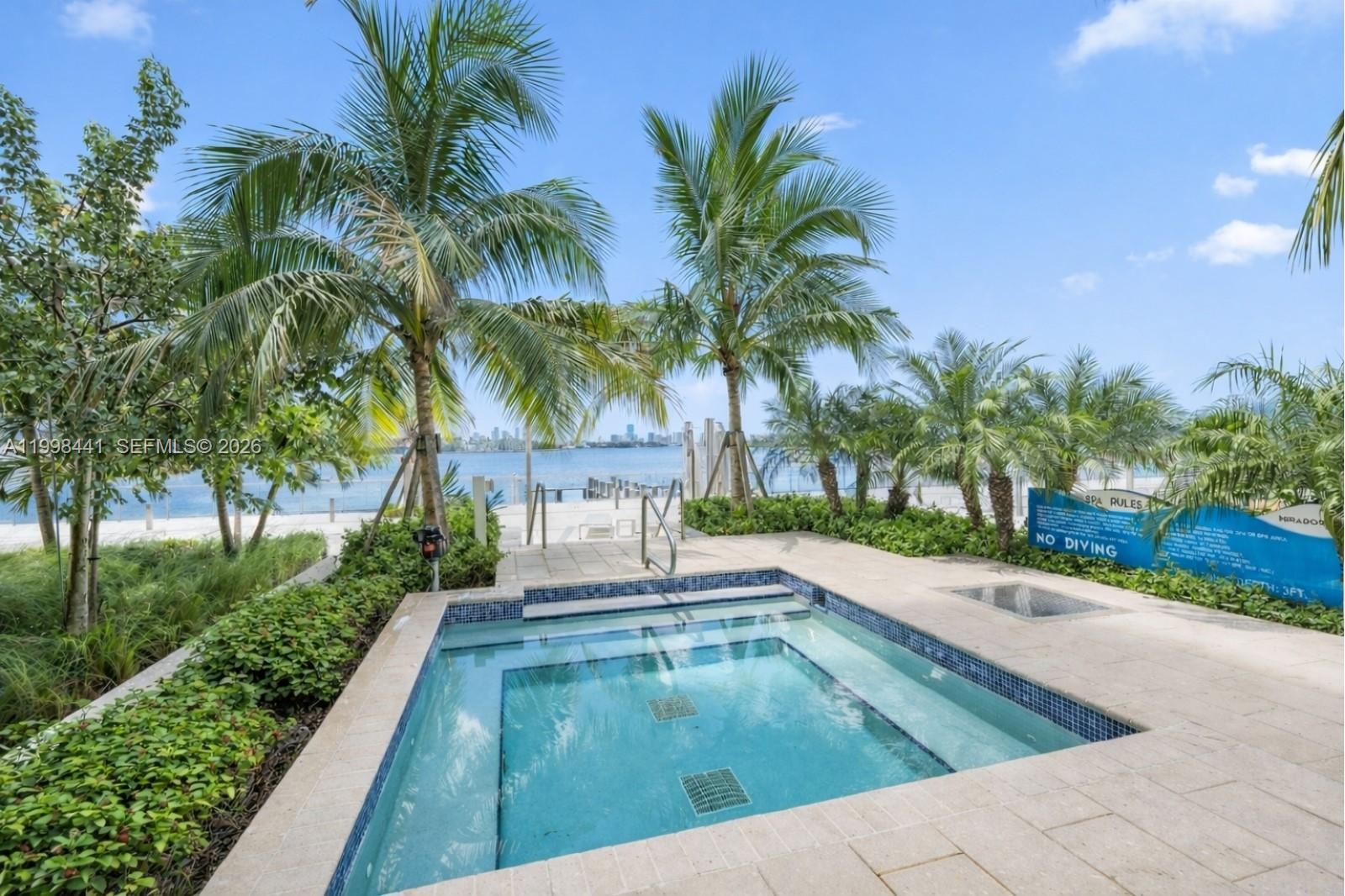 image Mirador East12