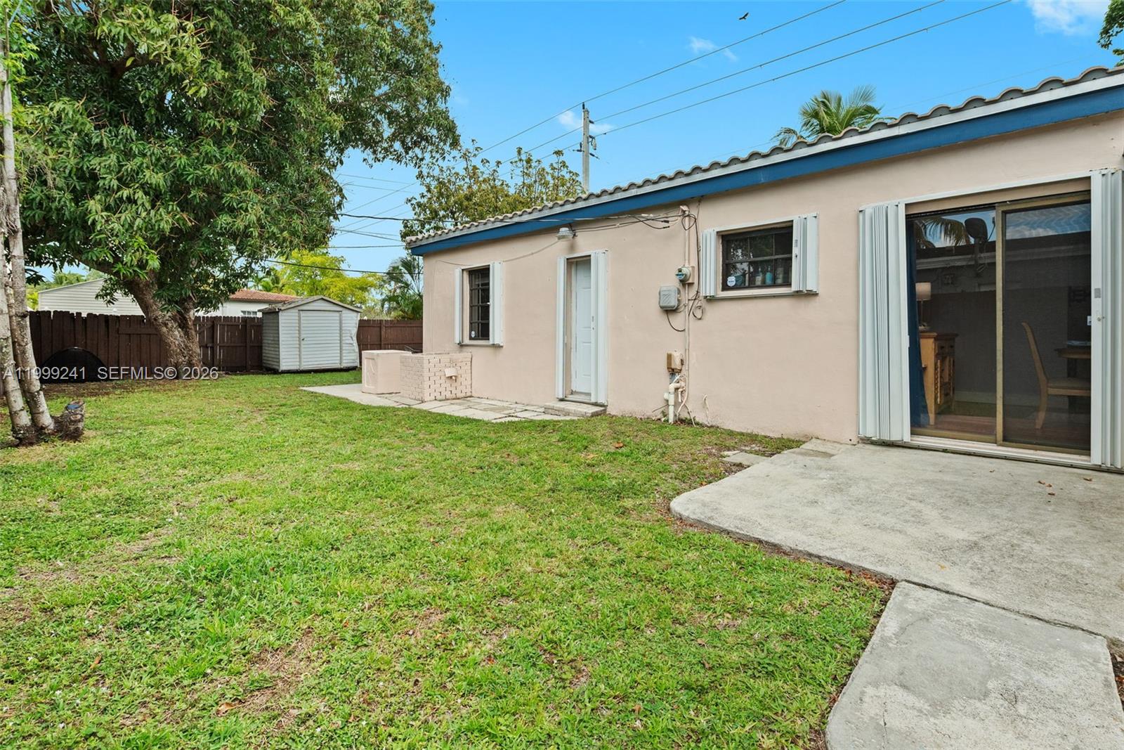 1395 NE 177th St North Miami Beach, FL 33162